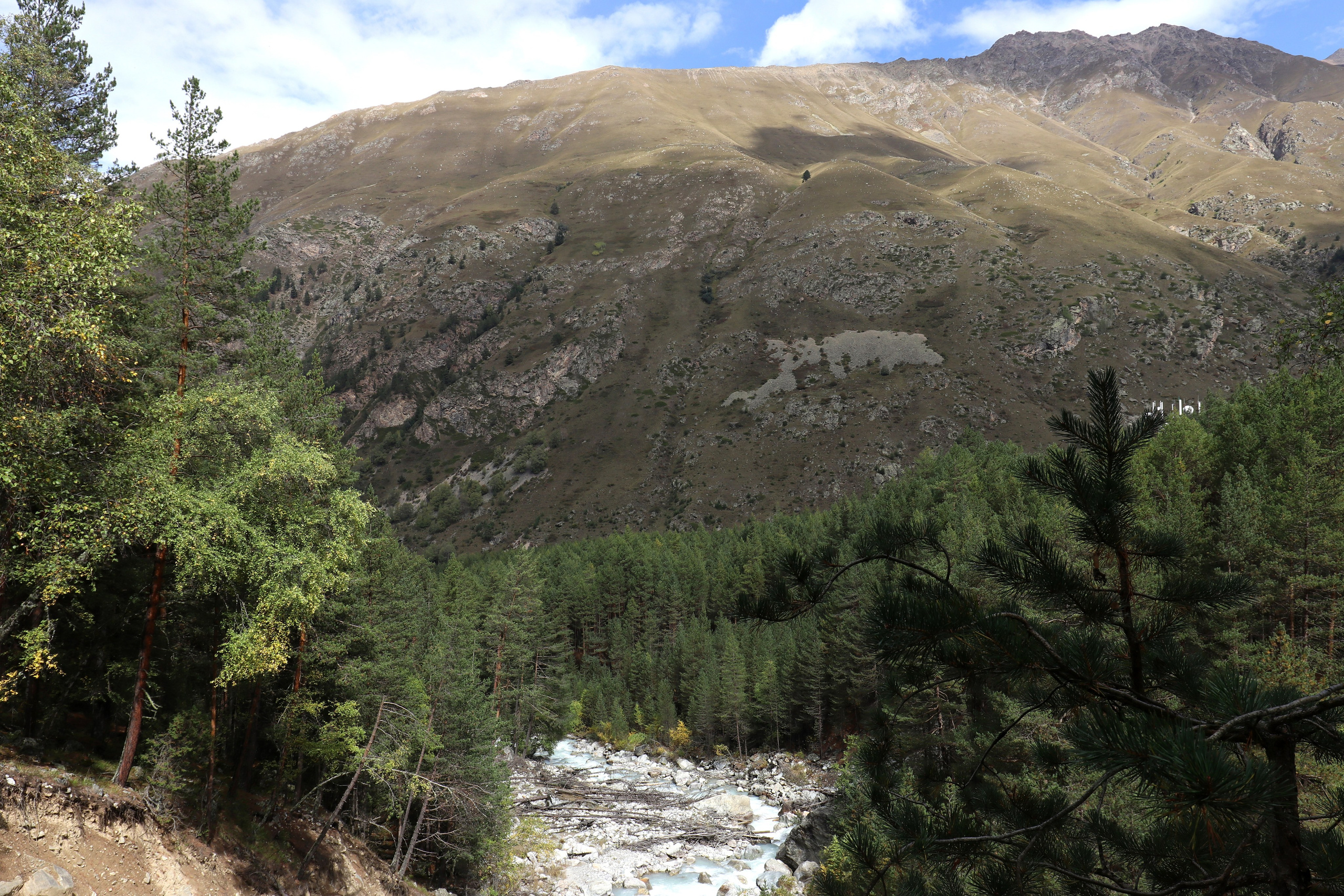 Приэльбрусье. Сентябрь 2024. Путешественник-фотограф из Санкт-Петербурга Татьяна Свистулина