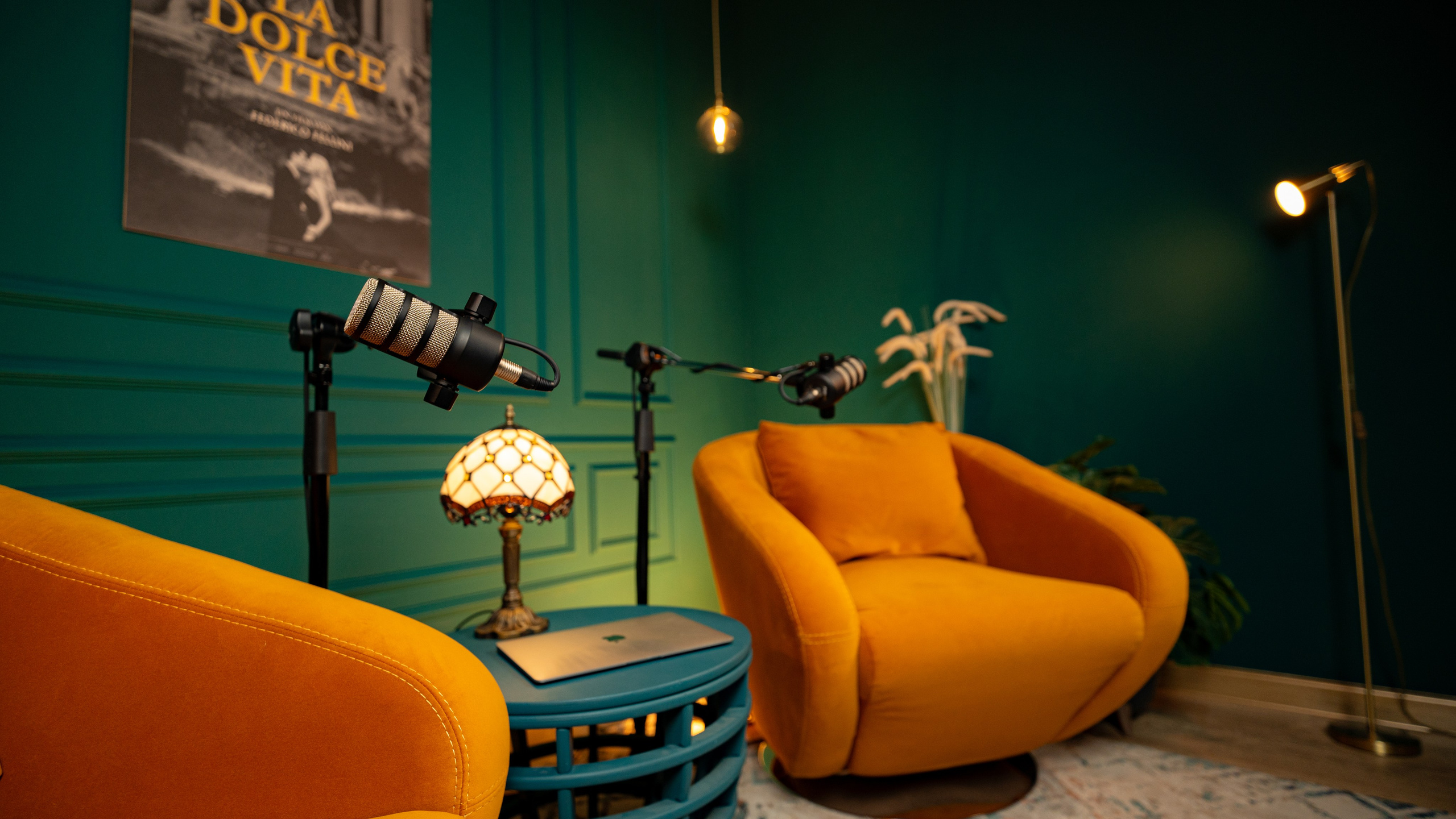 Студия RecRoom. Photographer & Filmmaker in Saint-Petersburg