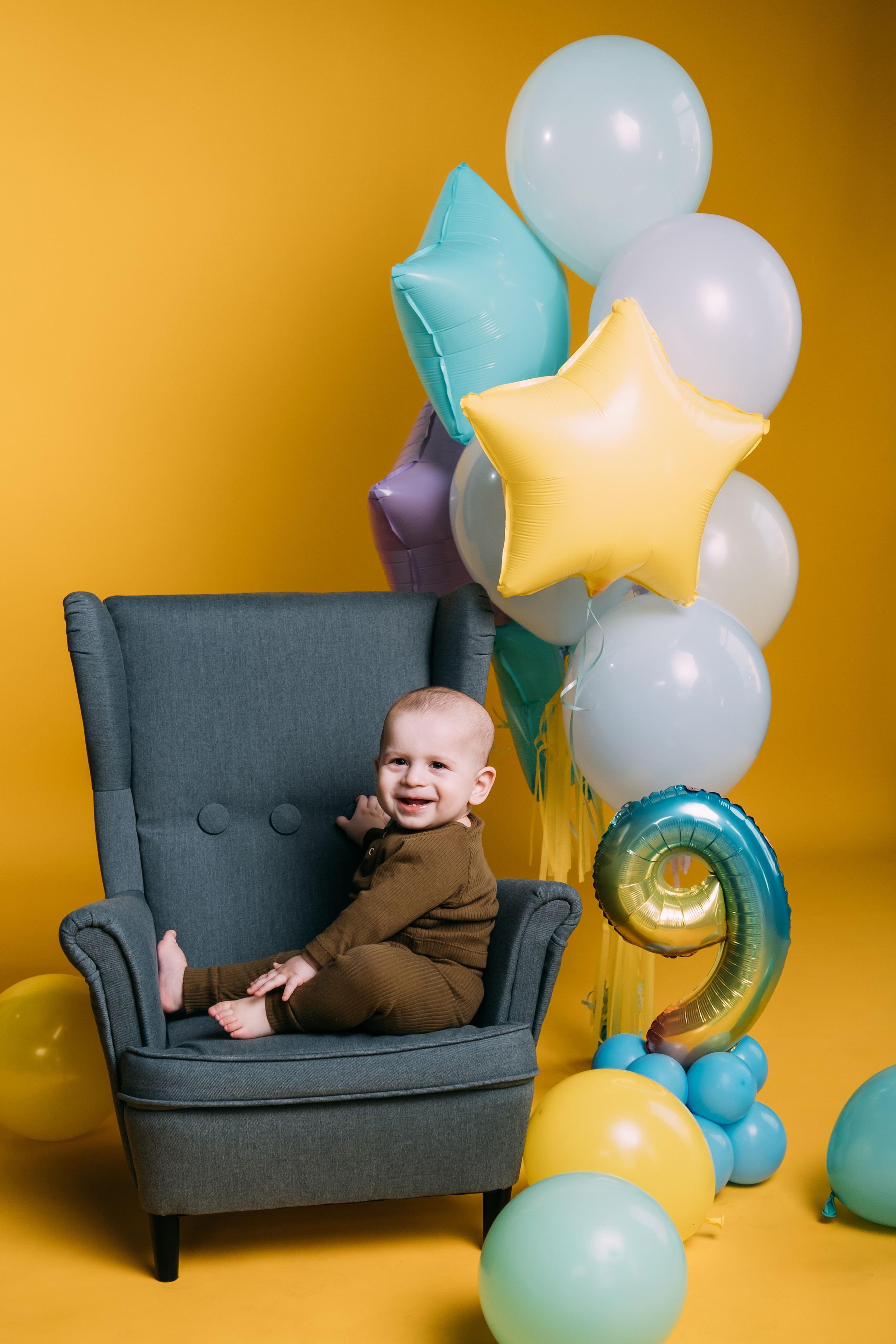 Студийная фотосессия 9 месяцев Теодора. Свадебный фотограф Кирилл Зейналов, Туапсе