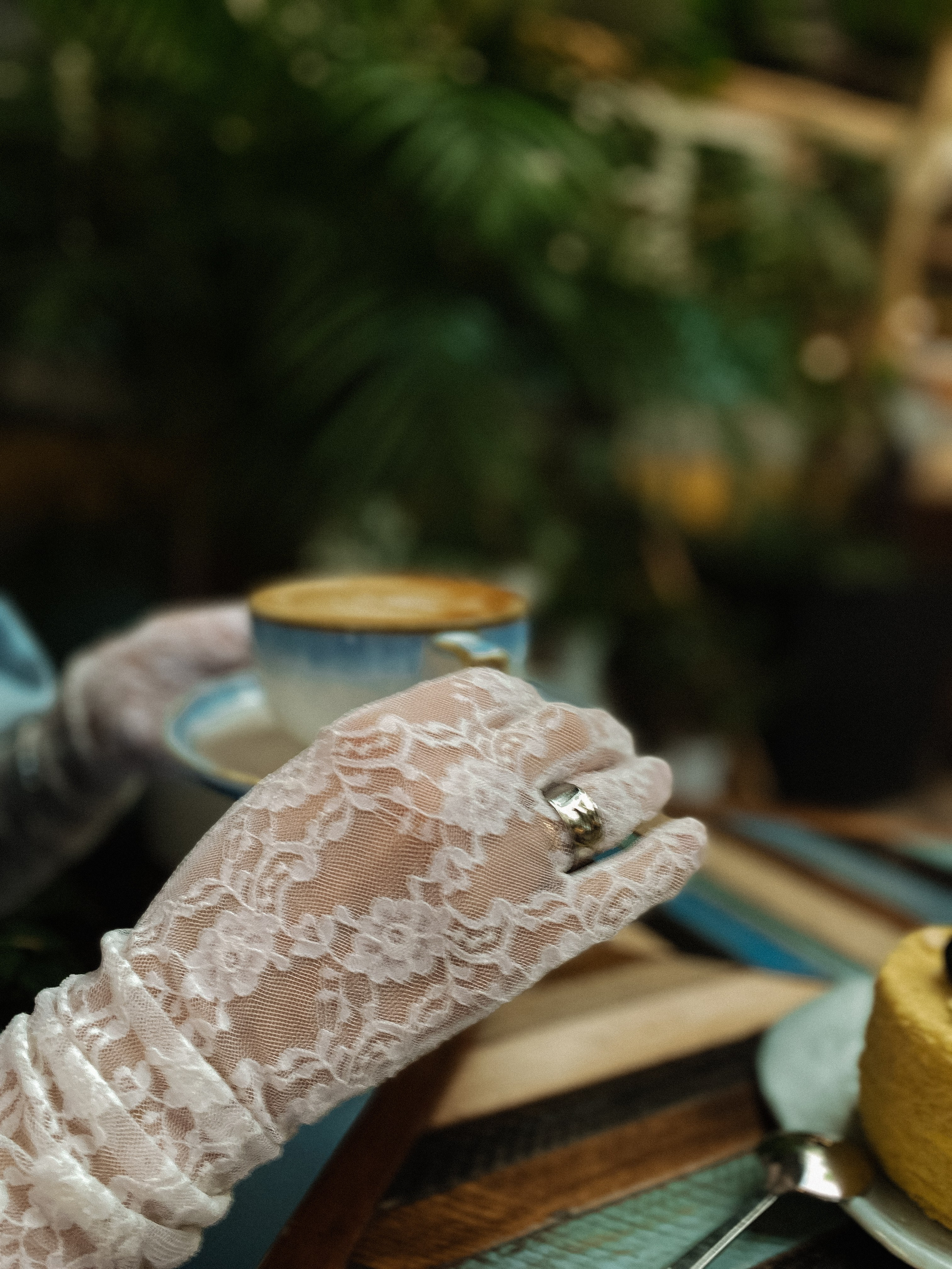 Съёмка творцов в Бюро находок. Olga Popova — Photographer in Morocco