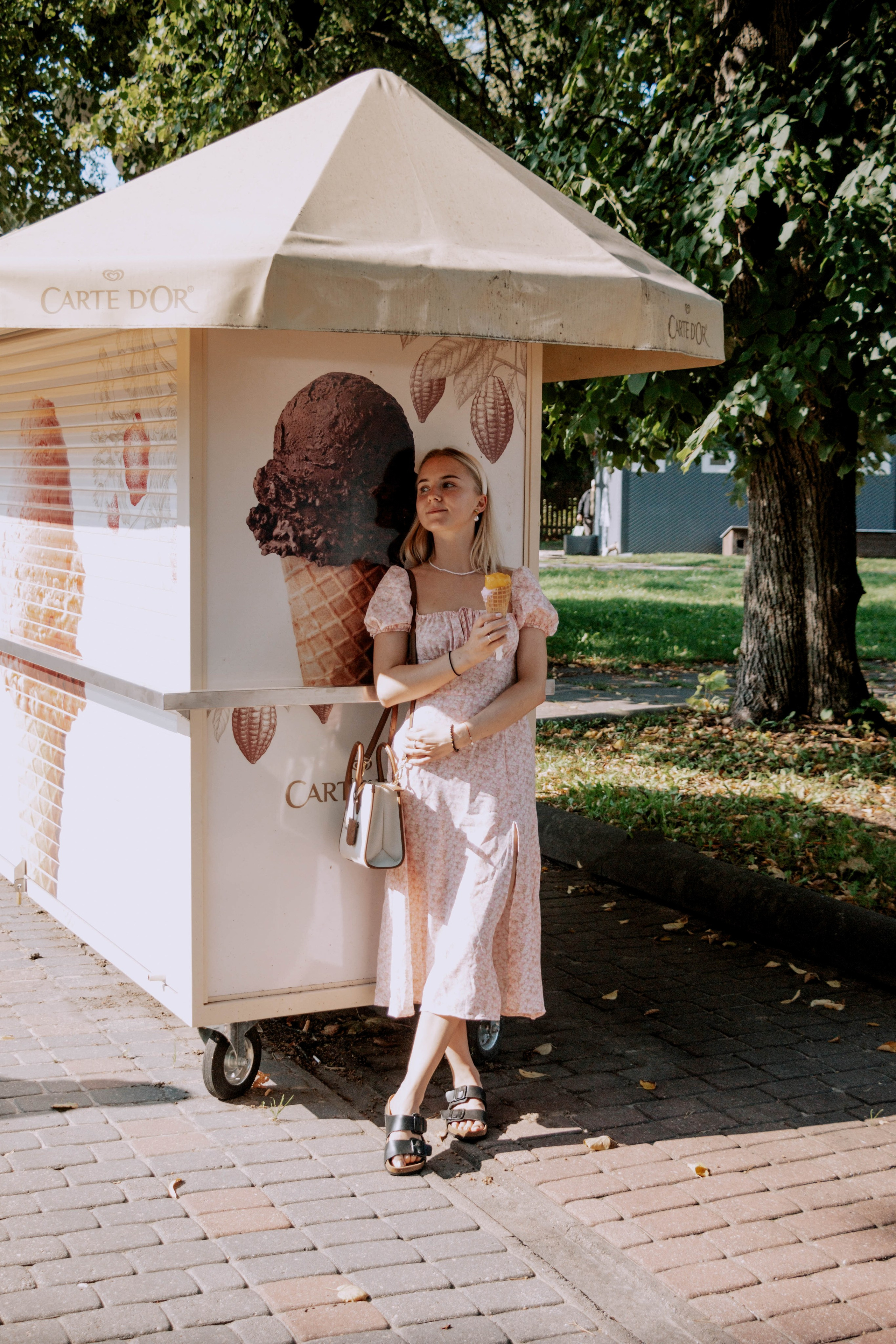 Диана. Бережно сохраняю ваши чувства и истории на своих фотографиях