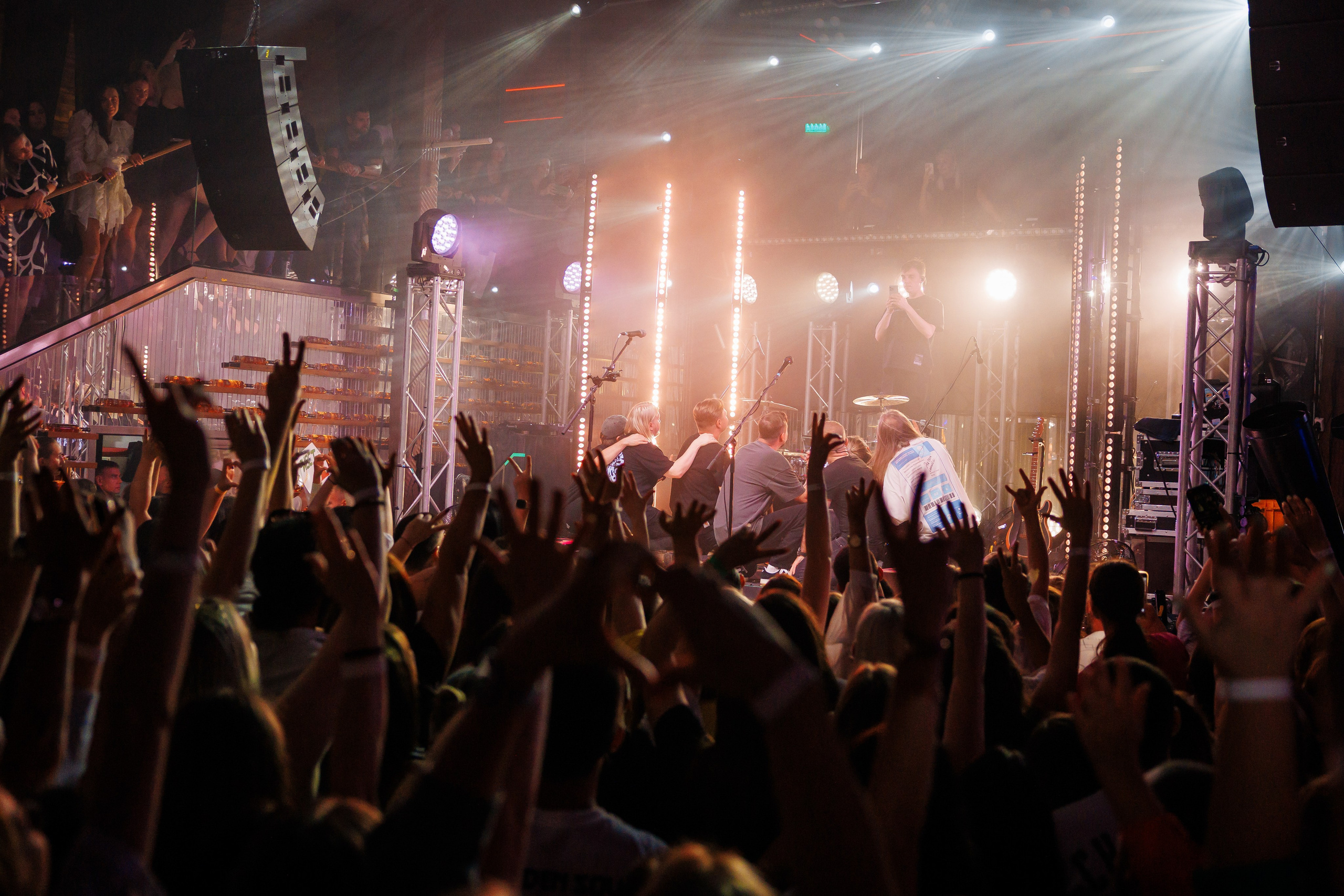 Concert. Событийный и портретный фотограф в Москве — Адам Черноуски