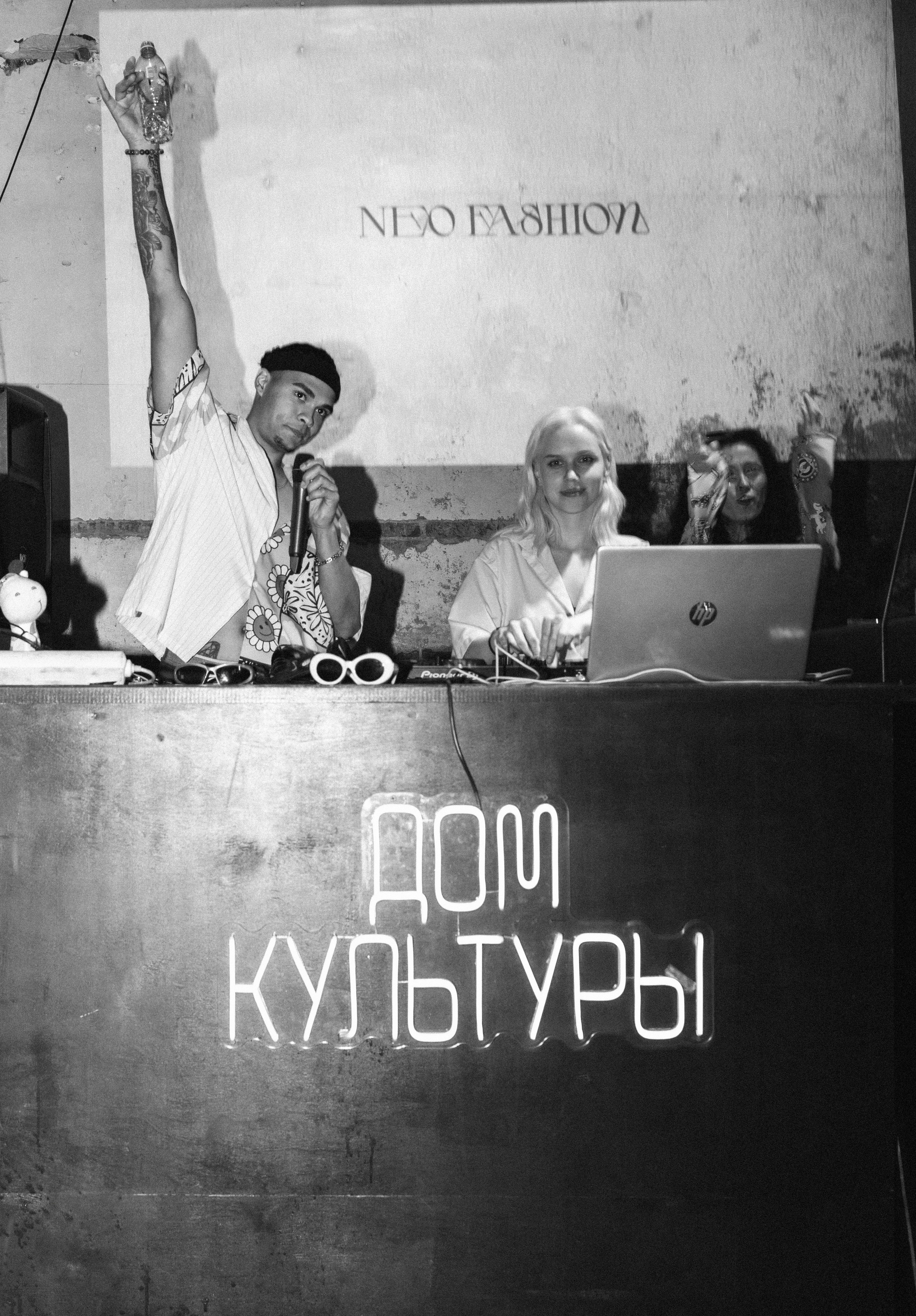 Показ NEO fashion. Фотограф в Краснодаре Лагунов Владимир