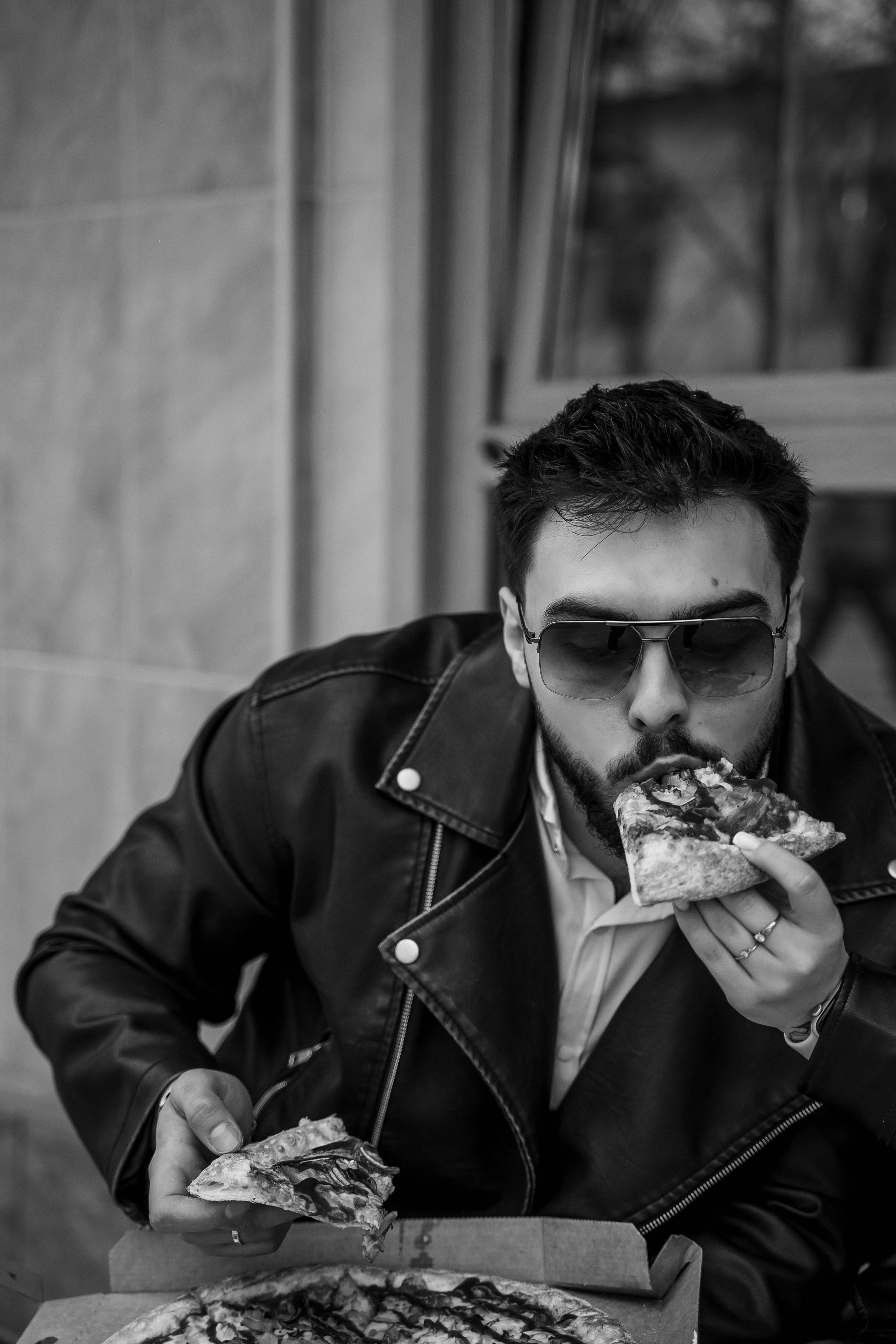 Никита и Лика — дождь, гранж, любовь. Свадебный и семейный фотограф