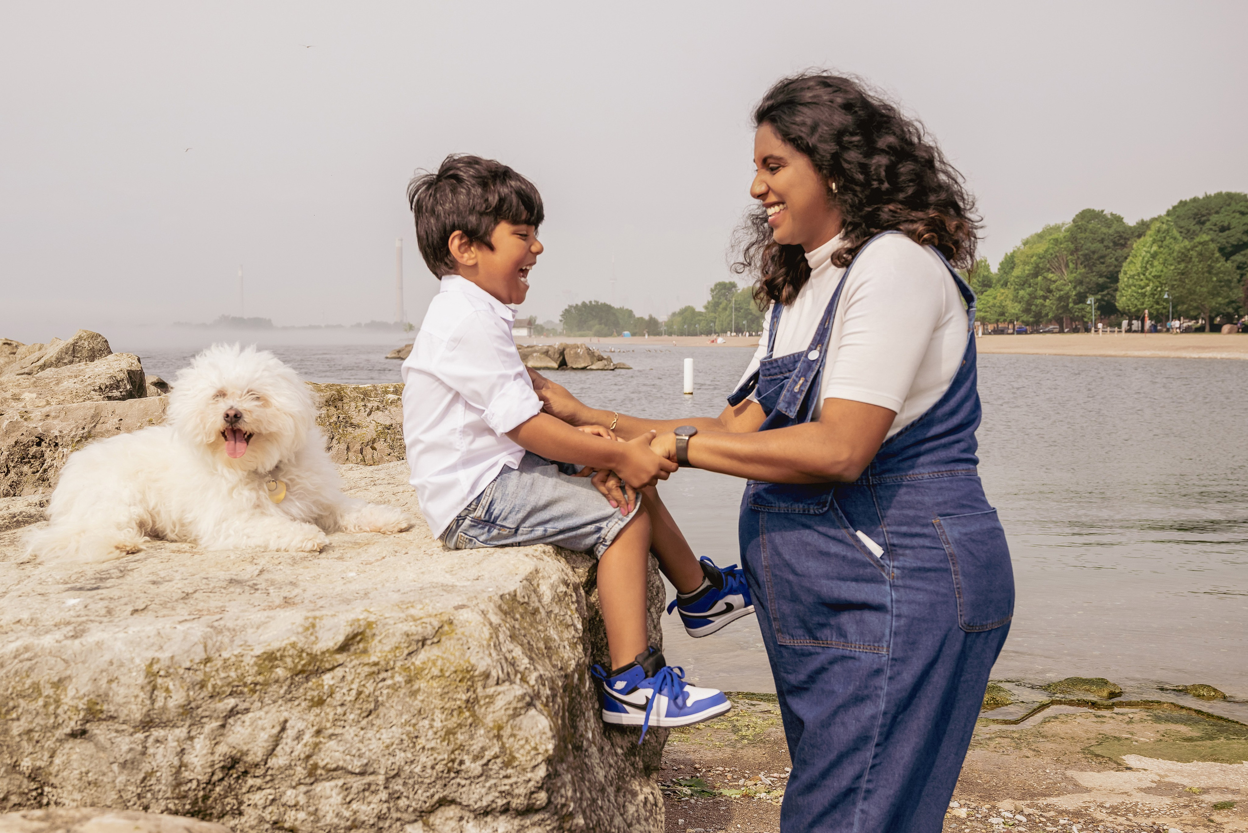 Maternity photo shoot. Family Photographer in Toronto — Natural Family & Lifestyle Photography | Khorosheva Irina