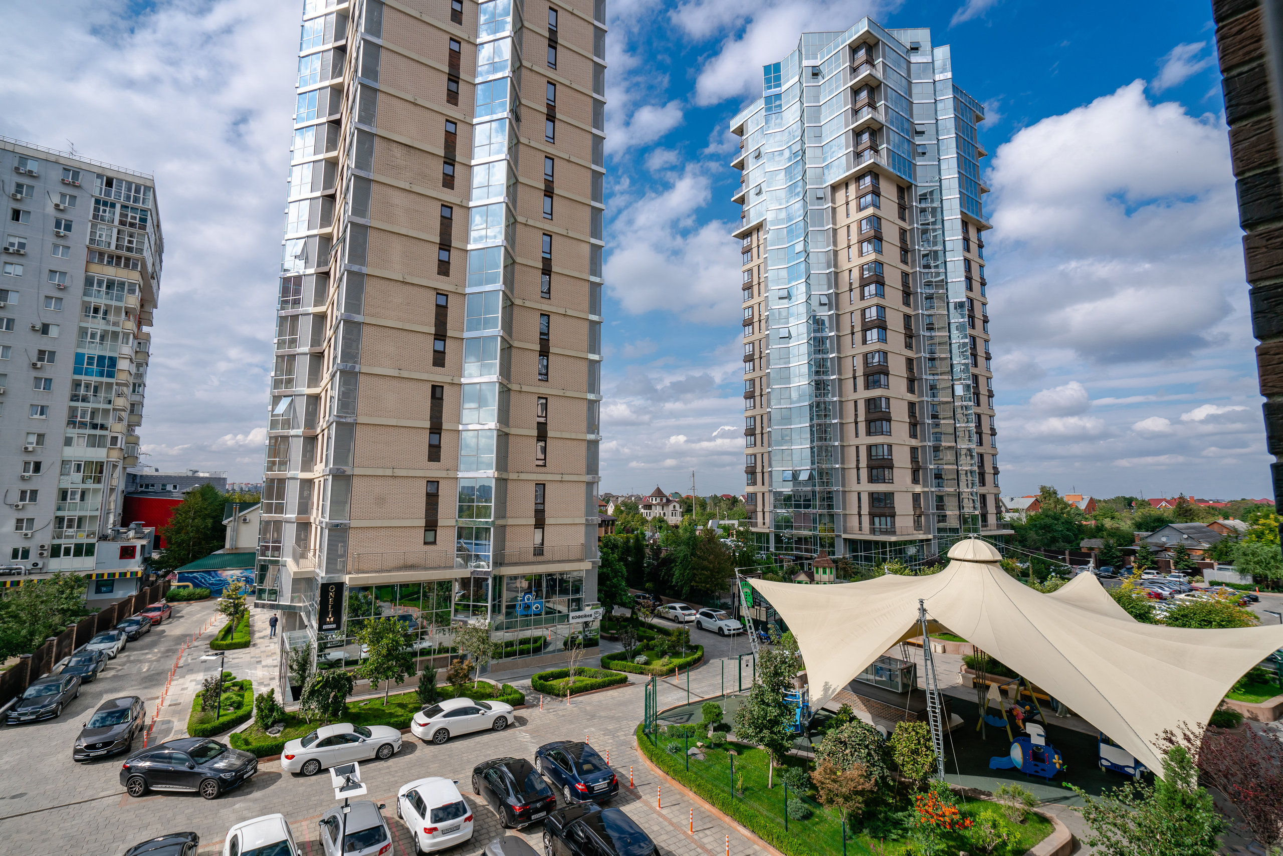 7й Континент 3х комнатная. Создаю контент для бизнеса- Андрей Корниенко и упаковываю компании и экспертов в Краснодаре