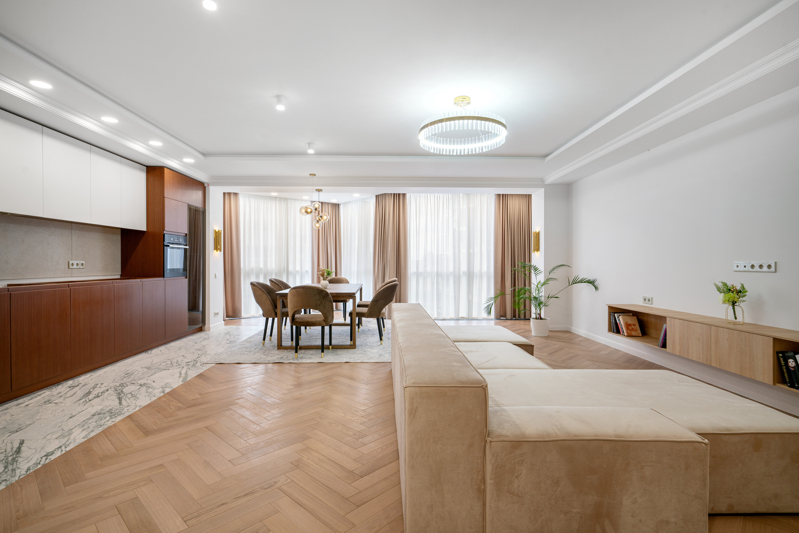 7й Континент 3х комнатная. Создаю контент для бизнеса- Андрей Корниенко и упаковываю компании и экспертов в Краснодаре