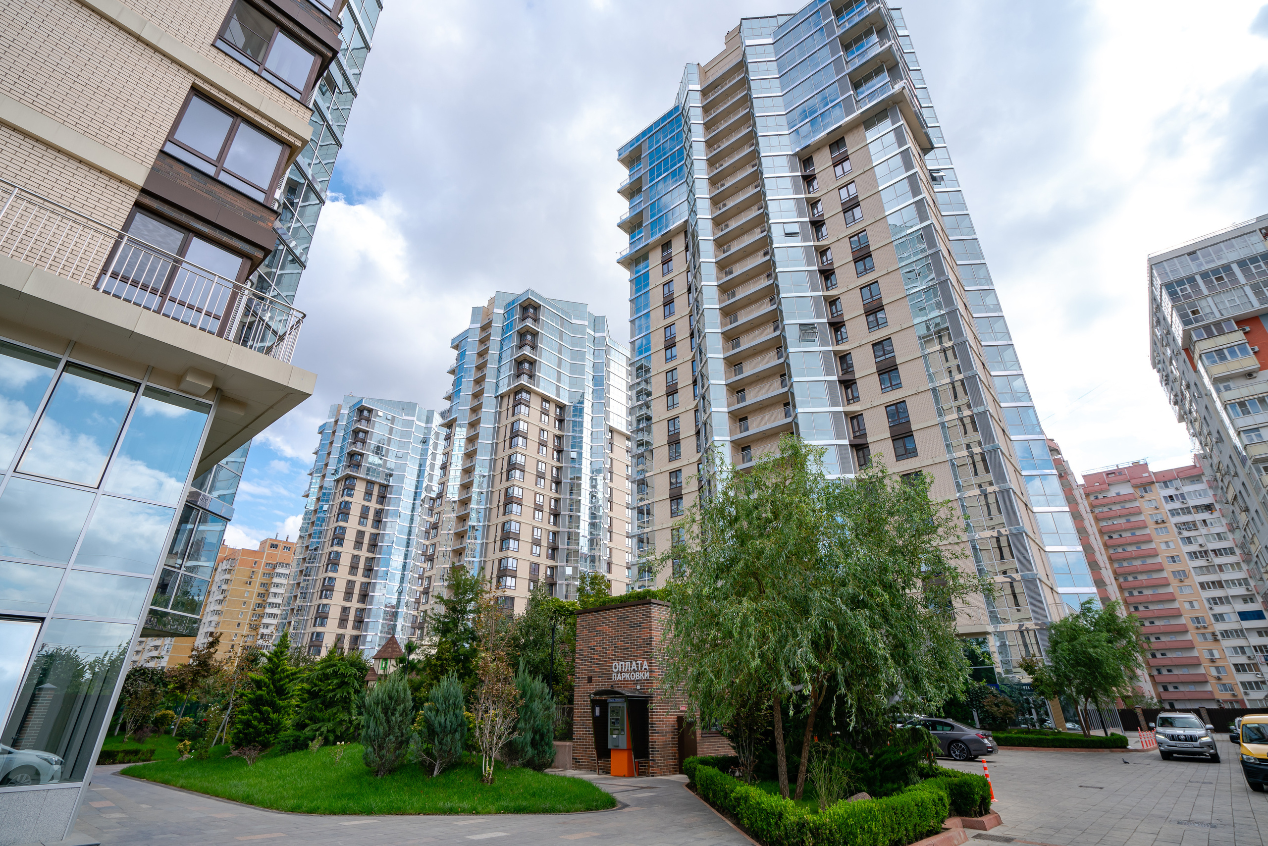 7й Континент 3х комнатная. Создаю контент для бизнеса- Андрей Корниенко и упаковываю компании и экспертов в Краснодаре