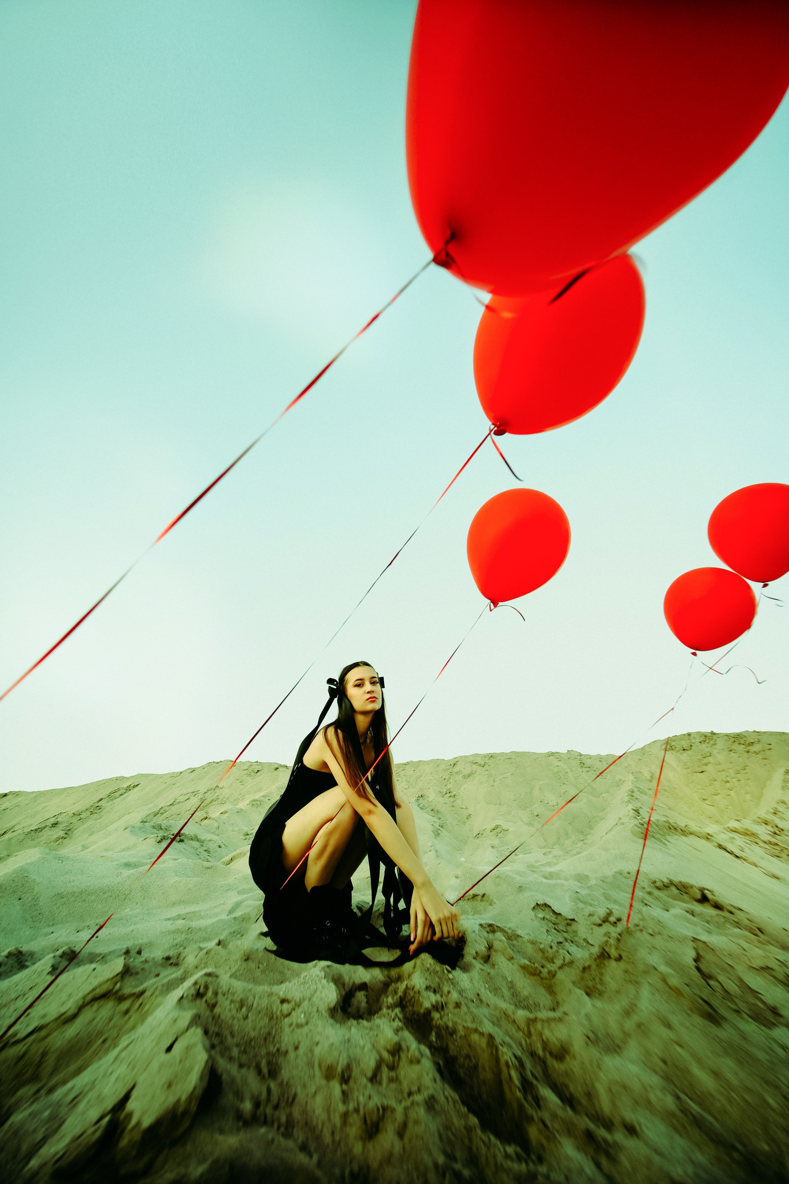 RED BUBBLES. Sun Betty — кинофотограф Элизабет