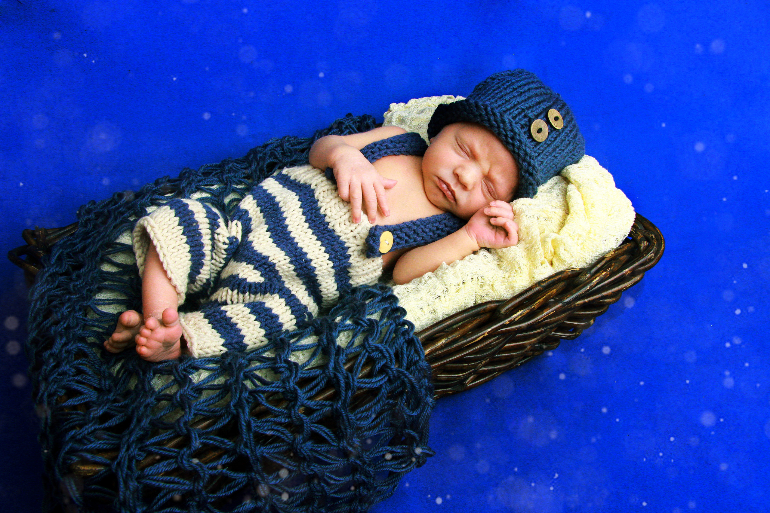 Фотограф новорожденных в Омске. Семейный и детский фотограф в Омске Светлана Каритун