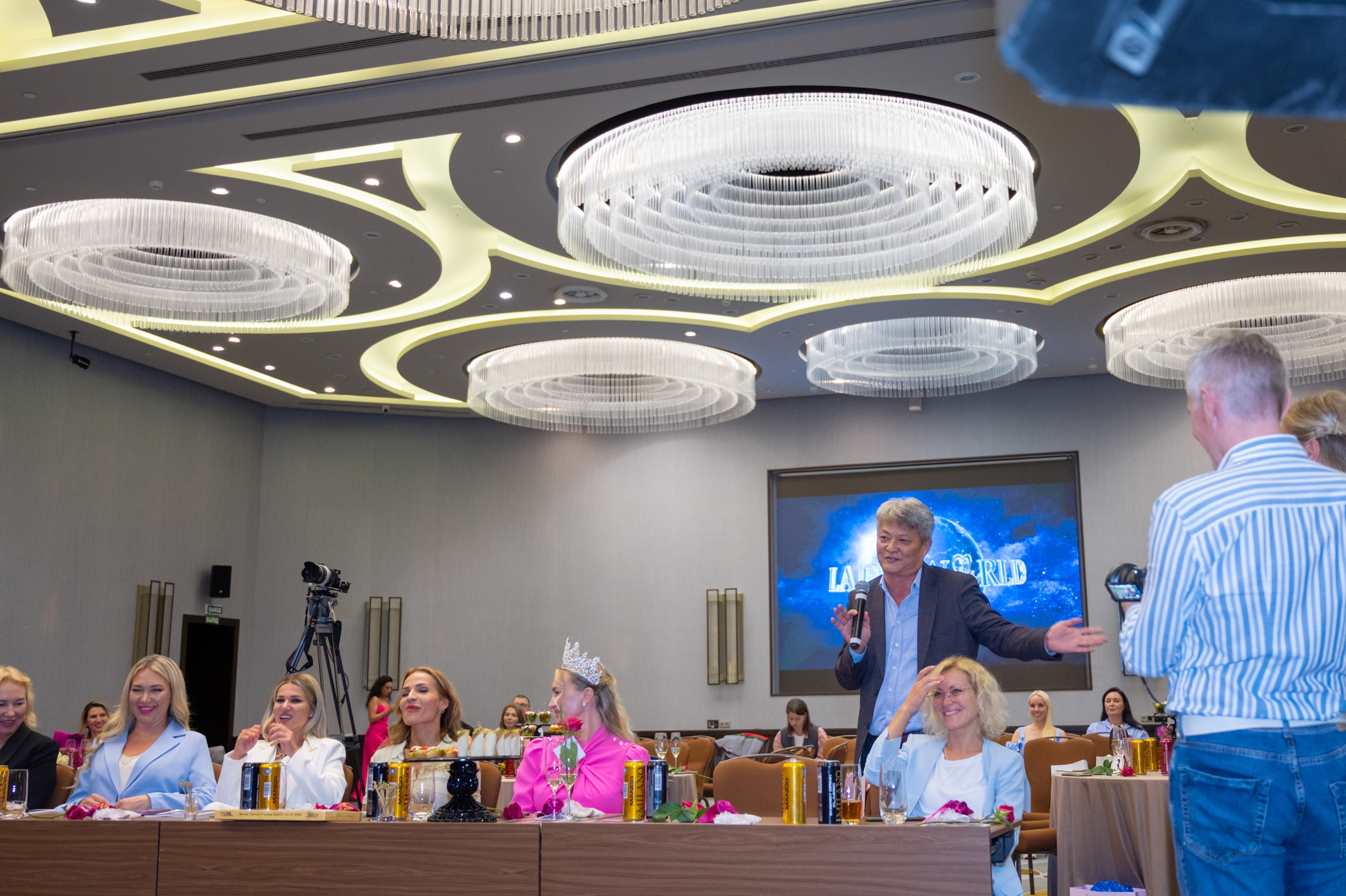 Церемония открытия Конкурса красоты «LADY WORLD» 2024. Фотографирую счастливых людей в Сочи