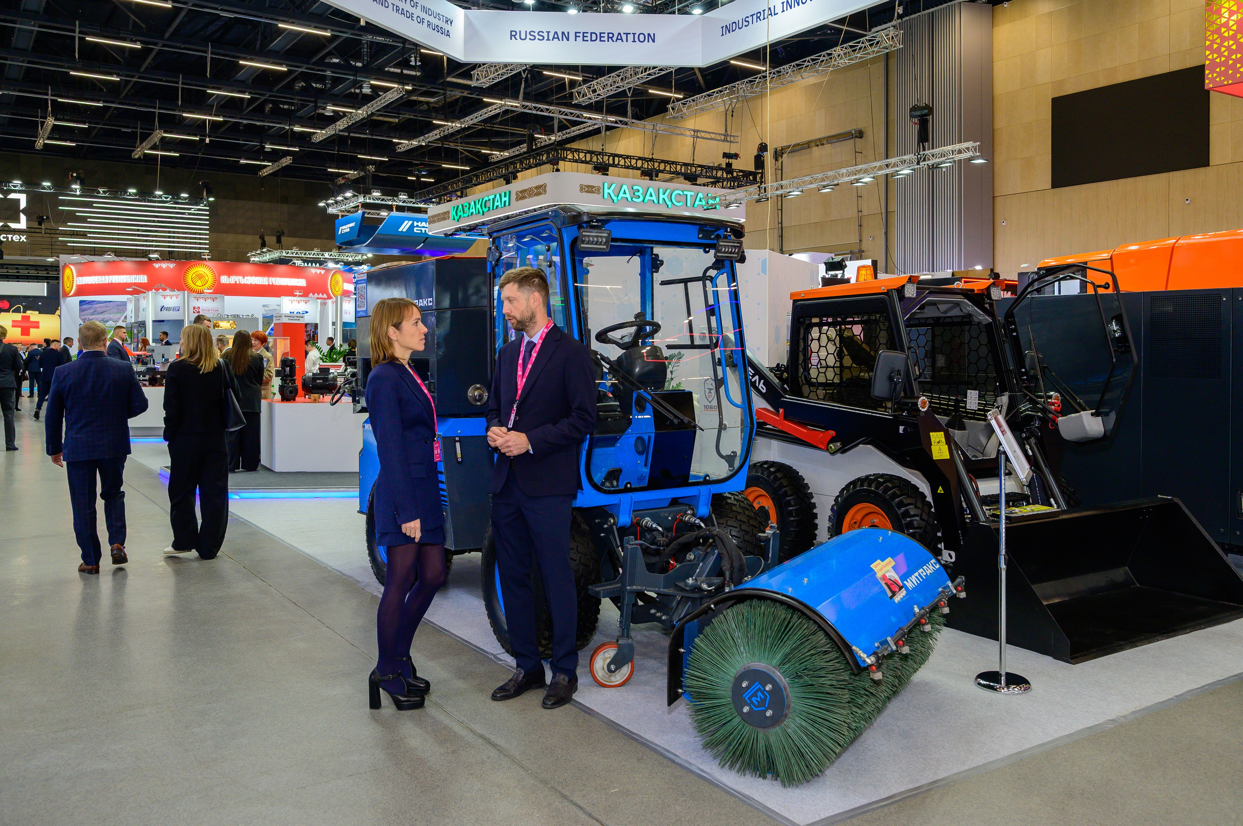 BigindustrialweekBelarus. Фотоуслуги, услуги фотографа, фотографирование важных событий