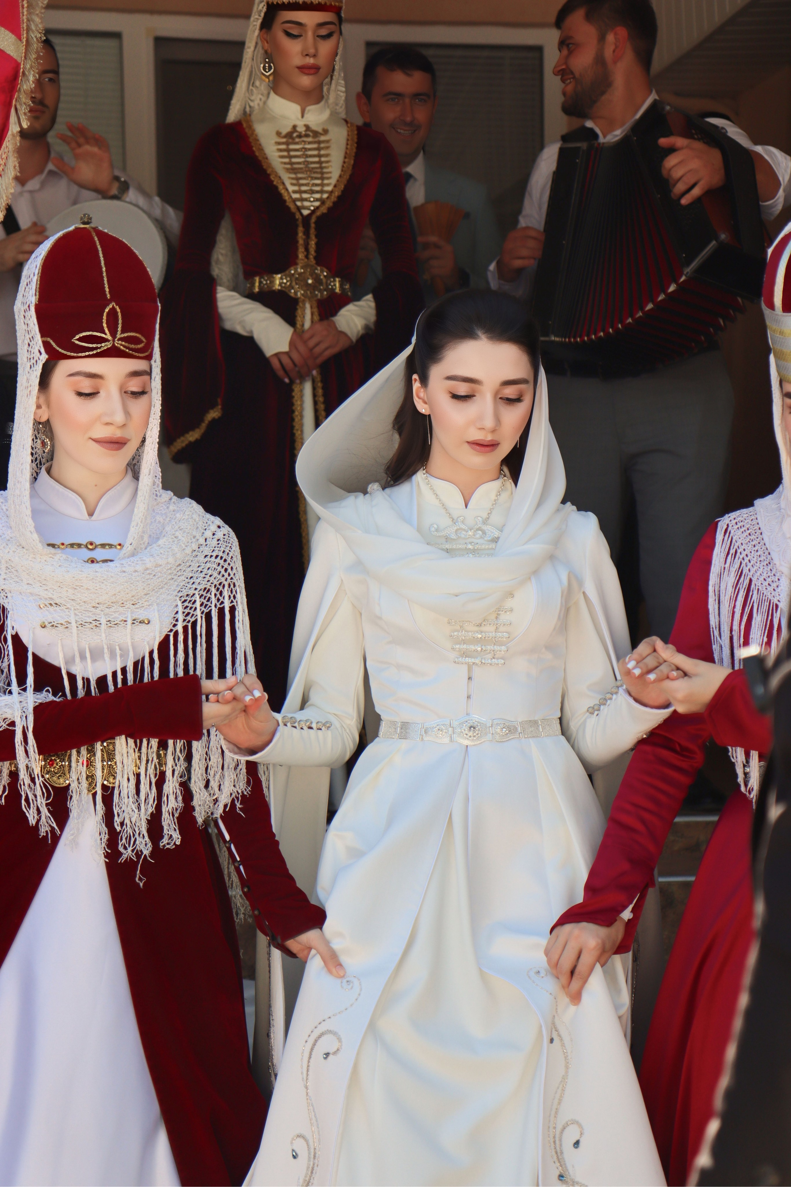 Тенгиз и Карина. Zuleta.Go