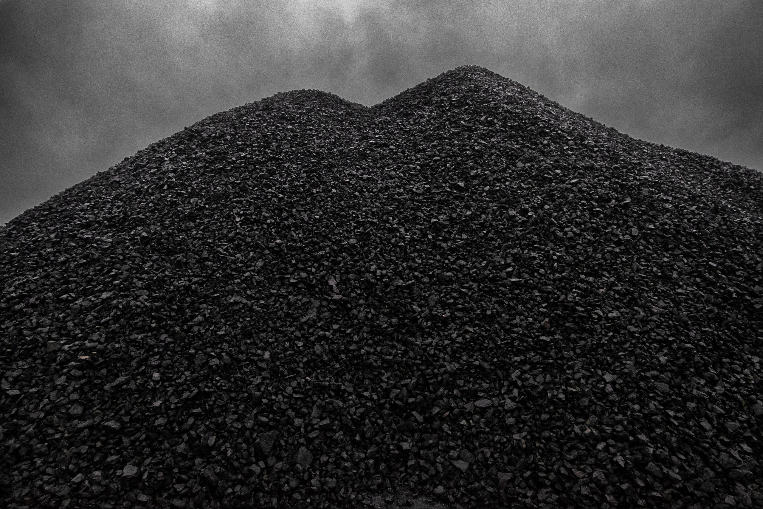 ТЯЖЕЛАЯ ПРОМЫШЛЕННОСТЬ. Режиссёр, клипмейкер, фотограф — Андрей Охота