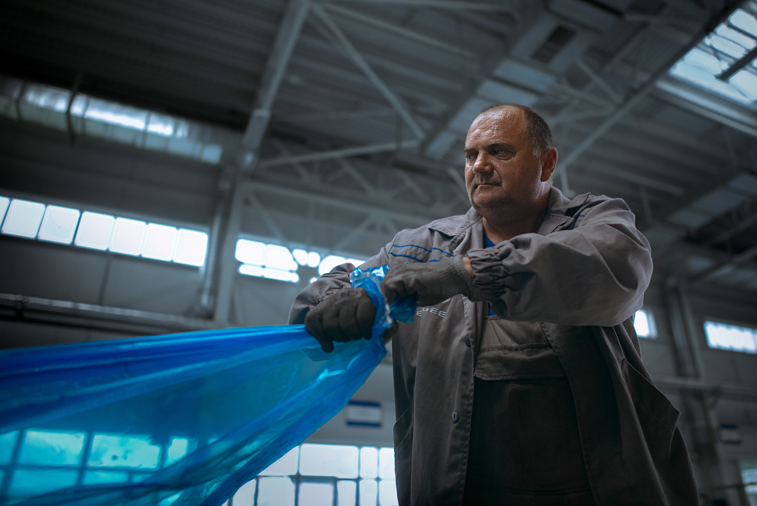 ТЯЖЕЛАЯ ПРОМЫШЛЕННОСТЬ. Режиссёр, клипмейкер, фотограф — Андрей Охота