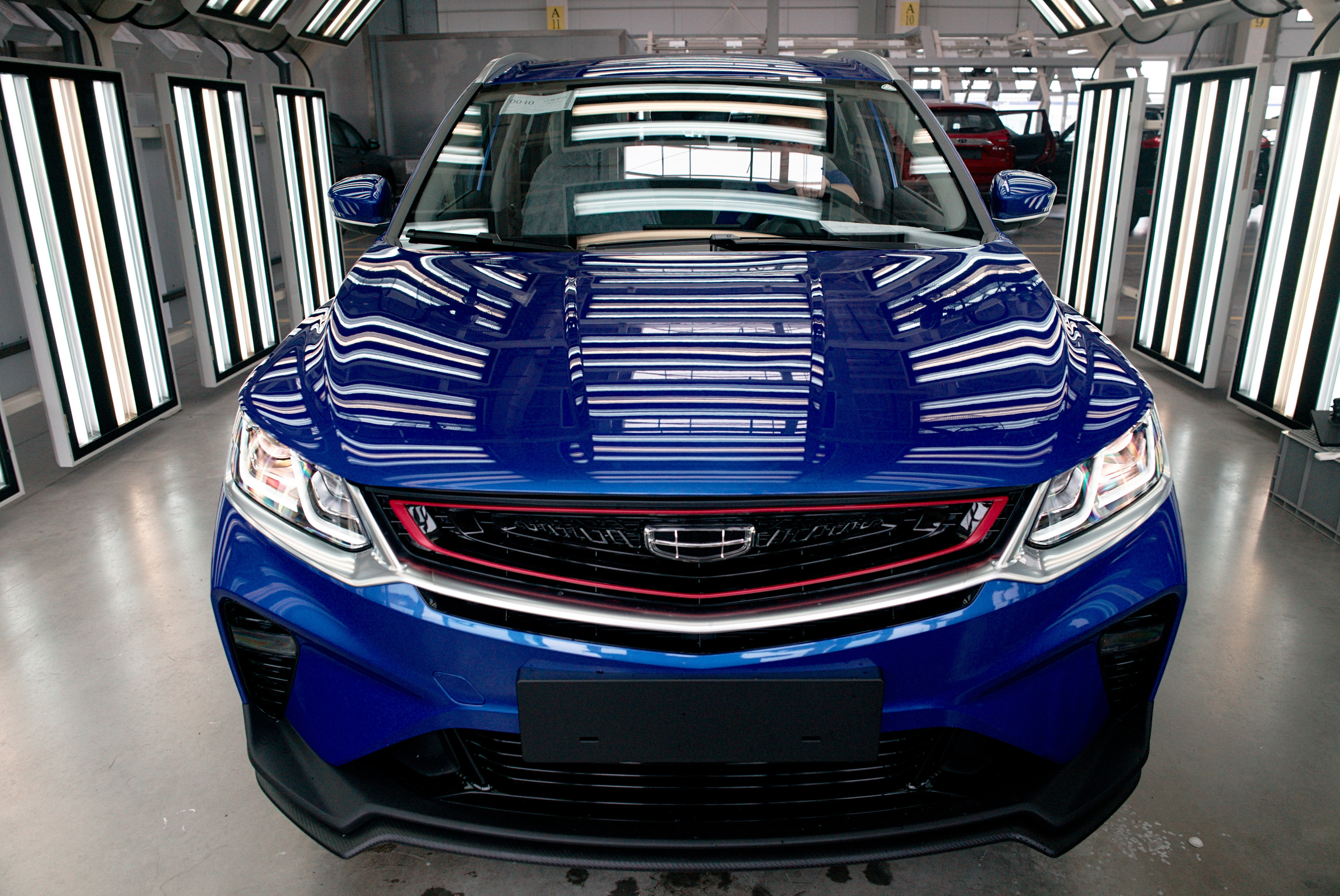 ТЯЖЕЛАЯ ПРОМЫШЛЕННОСТЬ. Режиссёр, клипмейкер, фотограф — Андрей Охота