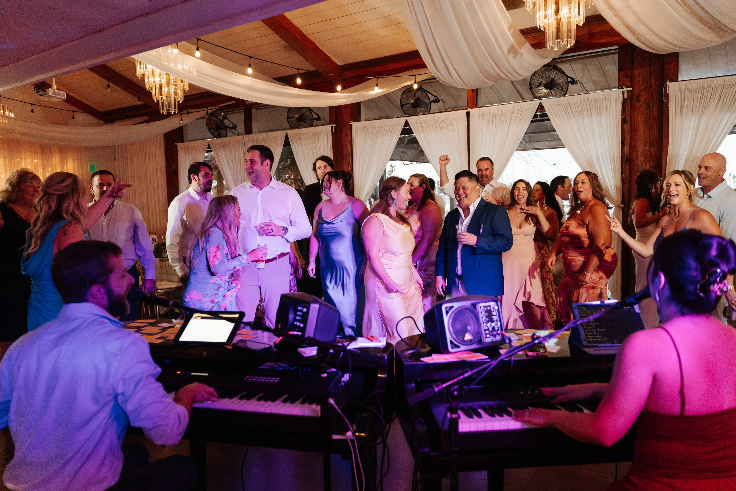 2025-08-16_BryanAmber. Ретушер Зенькевич Света