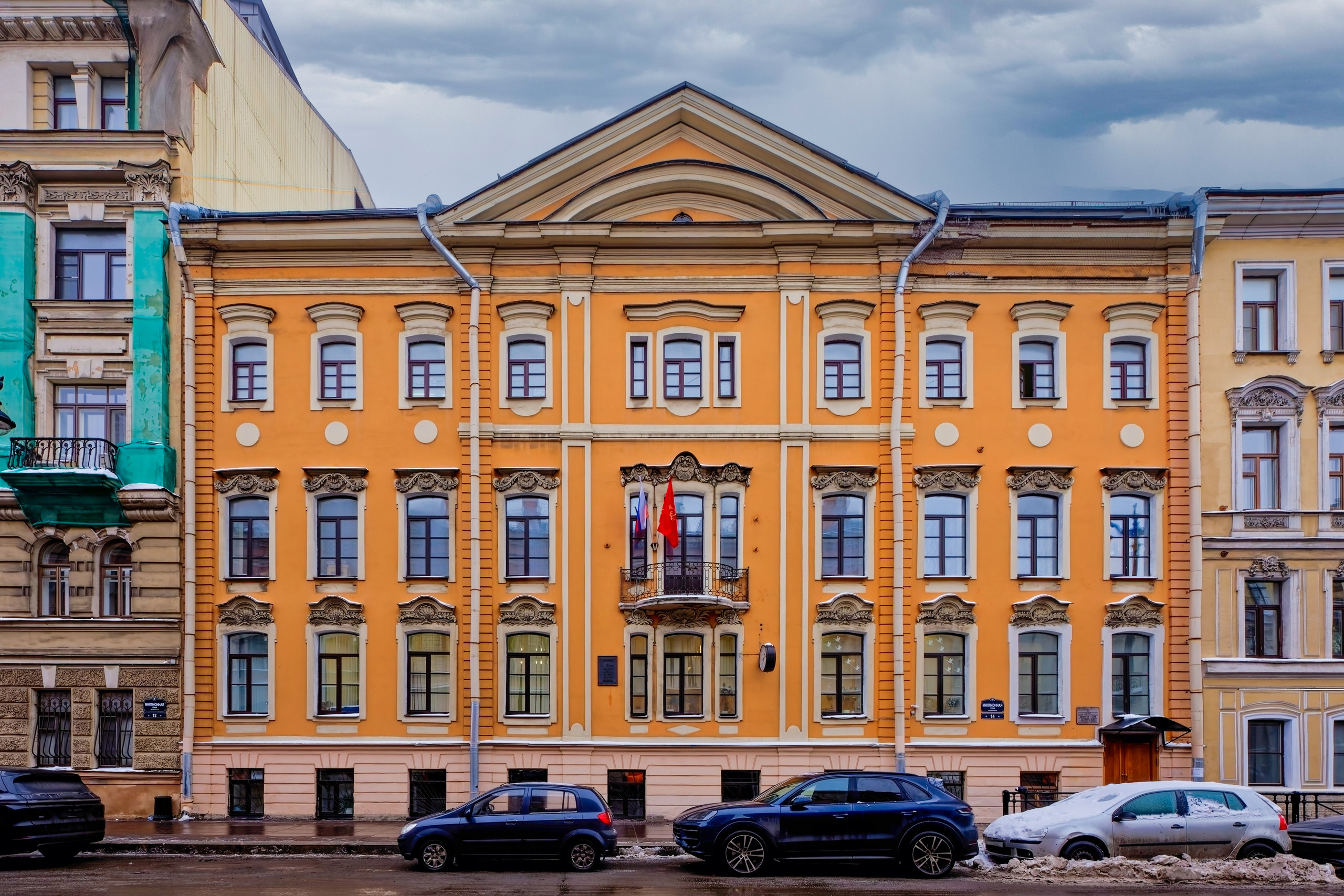 Санкт-Петербург, улица Миллионная, дом 14. Особняк Гинцбург, 1913 год. Архитектор Оскар Рудольфович Мунц. ОКНРЗ 781610430950005