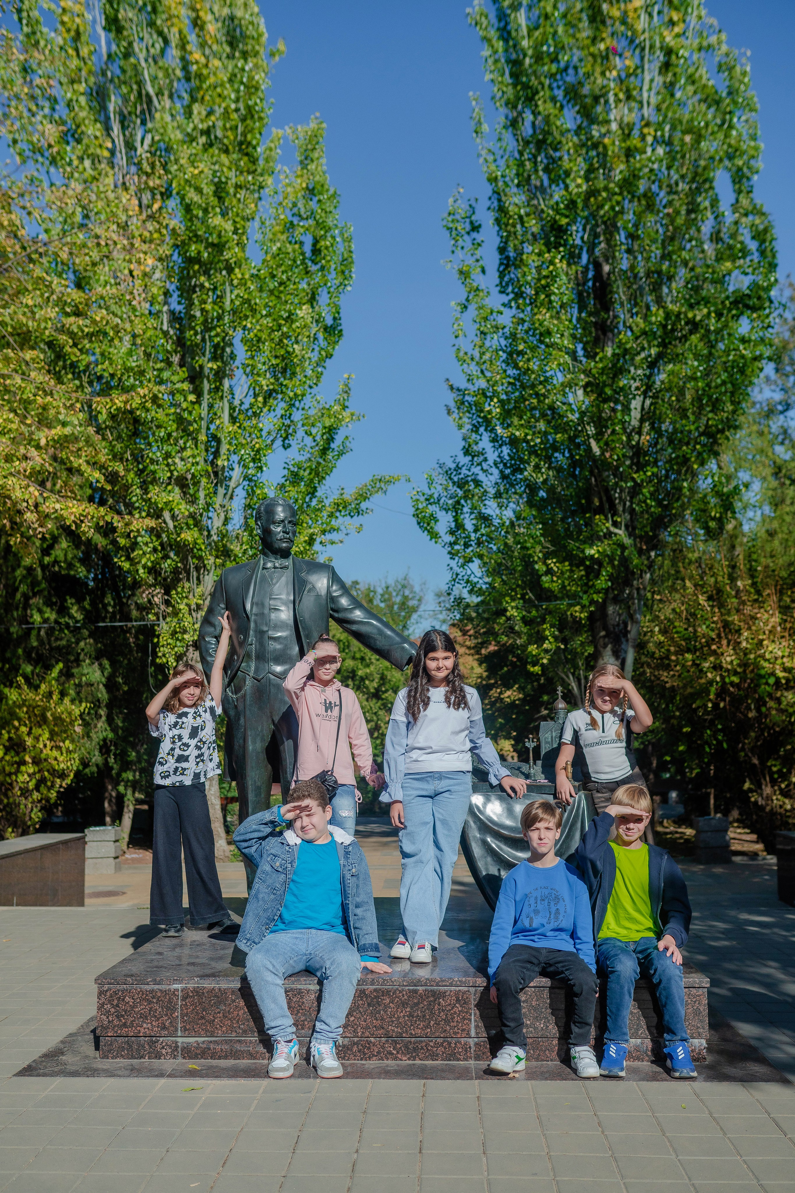 Выпускные (школьные) альбомы (книги) в Ростове-на-Дону. Современные Выпускные Альбомы в Ростове-на-Дону