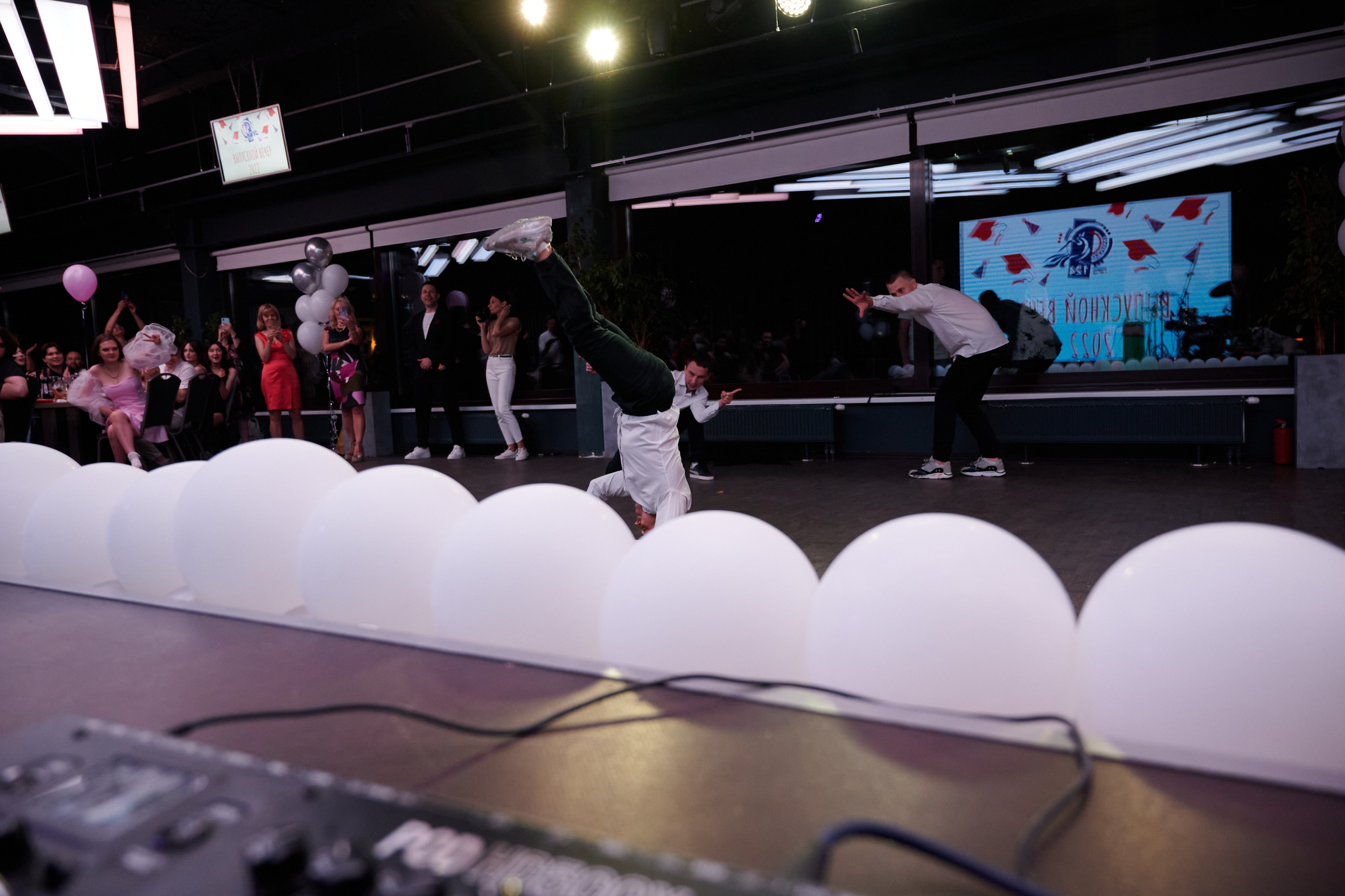 Выпускной 124 школы + video. Профессиональный репортажный фотограф в Самаре Никита Королев