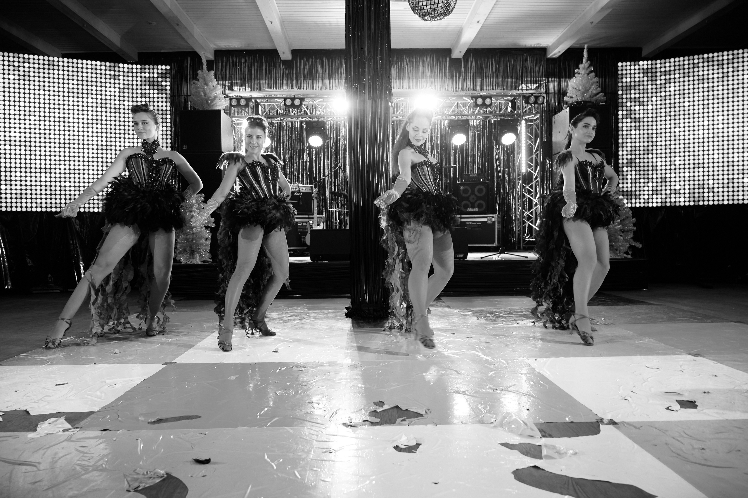 Новый год в стиле 90 х + video. Профессиональный репортажный фотограф в Самаре Никита Королев