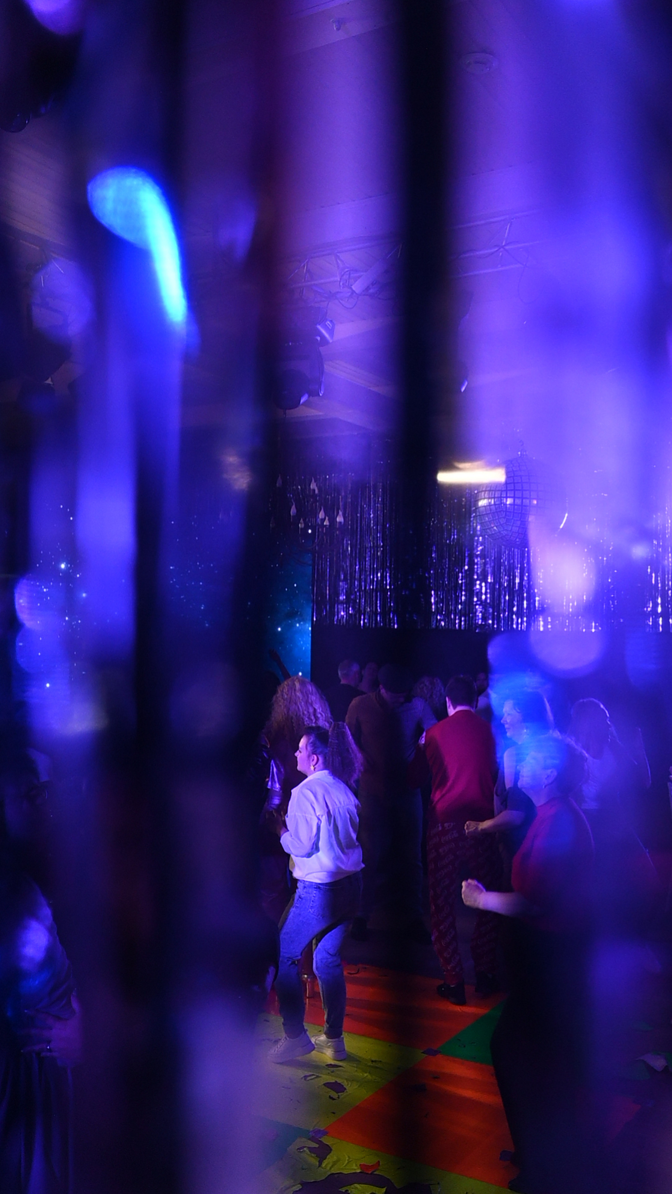 Новый год в стиле 90 х + video. Профессиональный репортажный фотограф в Самаре Никита Королев