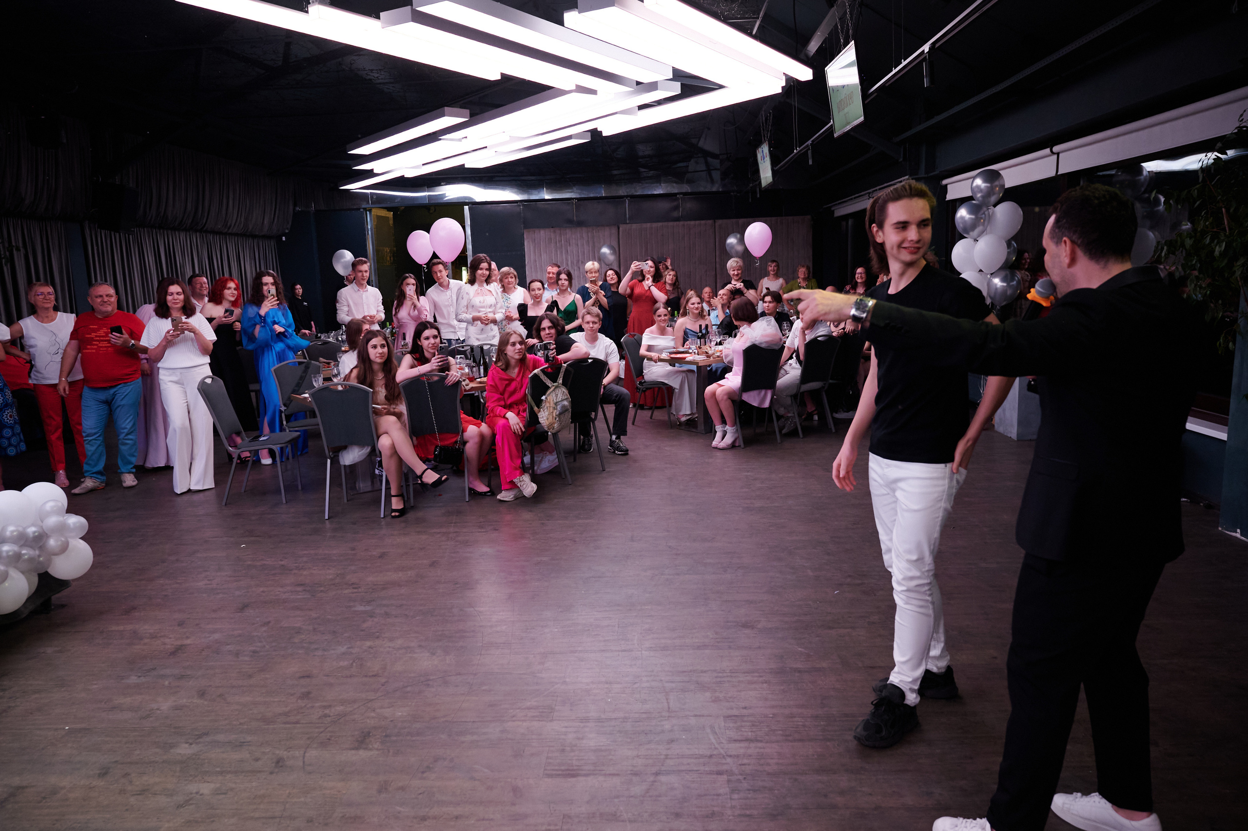 Выпускной 124 школы + video. Профессиональный репортажный фотограф в Самаре Никита Королев