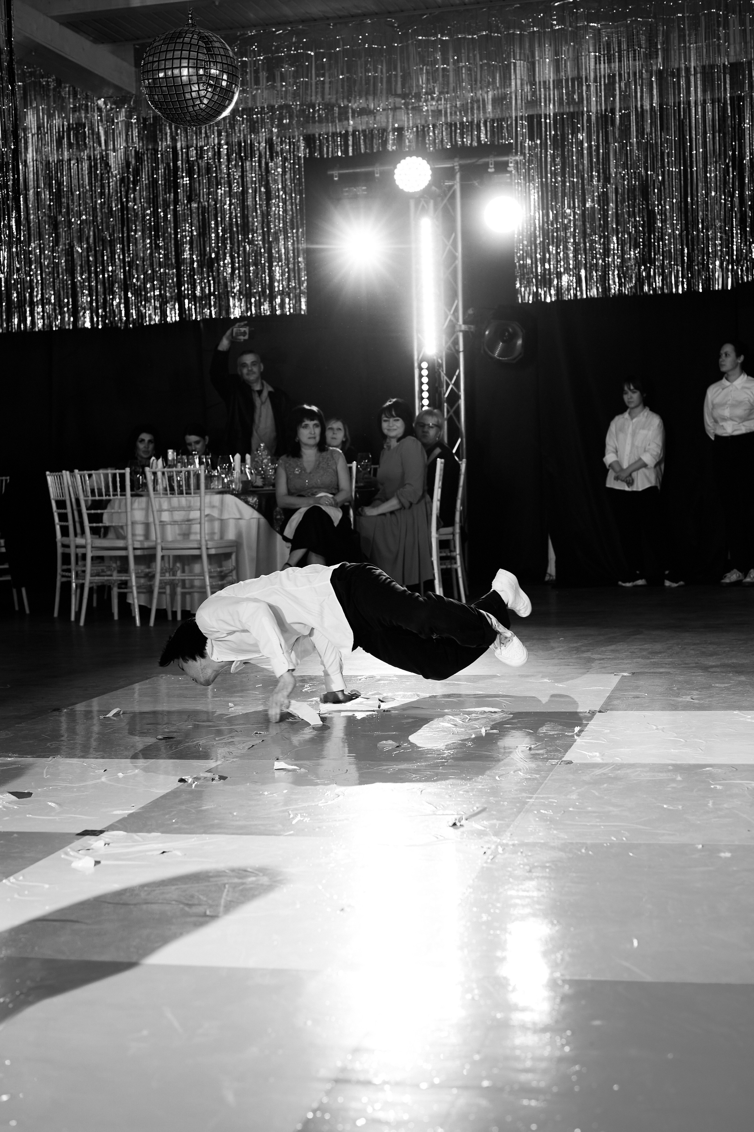 Новый год в стиле 90 х + video. Профессиональный репортажный фотограф в Самаре Никита Королев