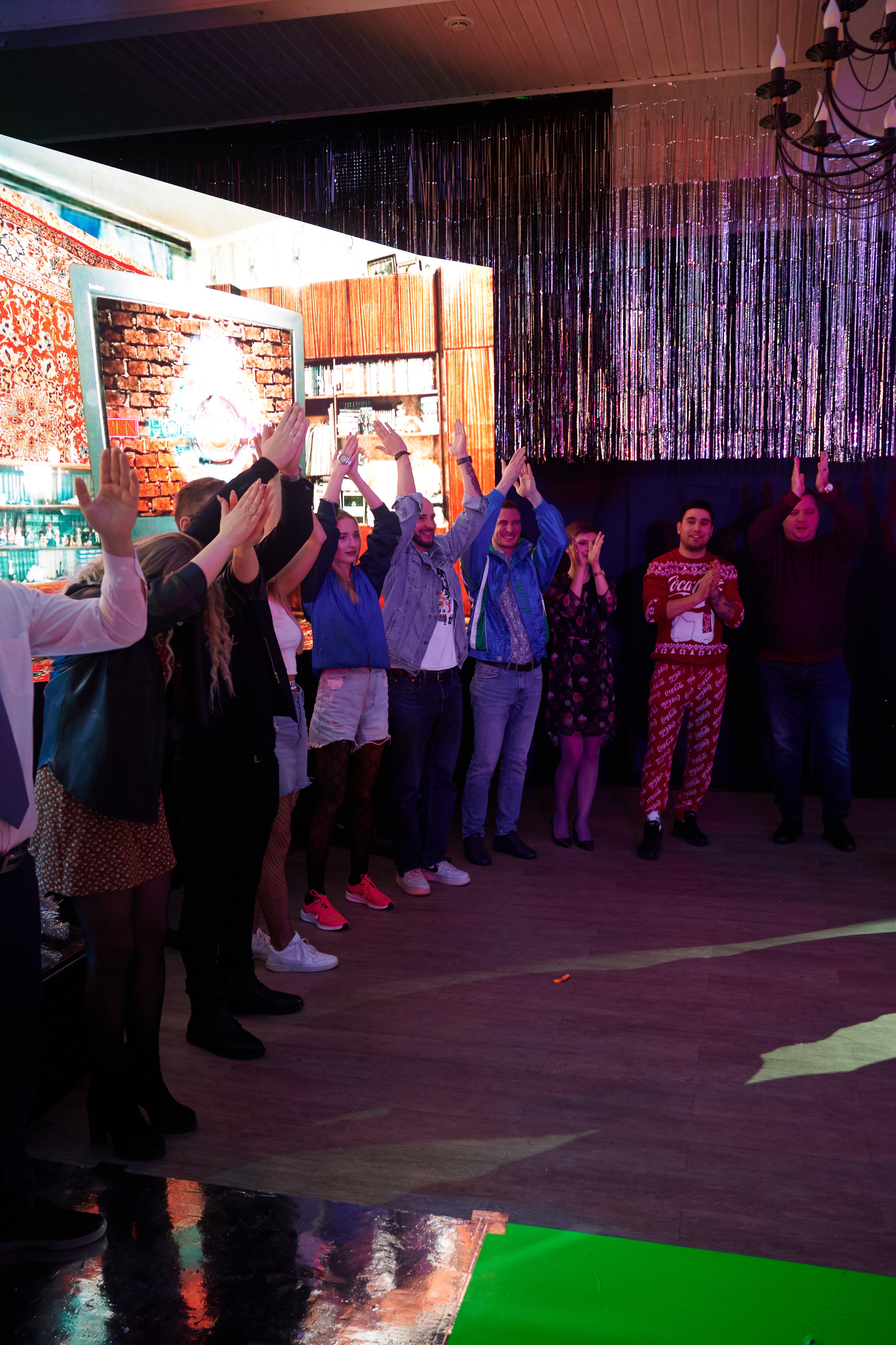 Новый год в стиле 90 х + video. Профессиональный репортажный фотограф в Самаре Никита Королев