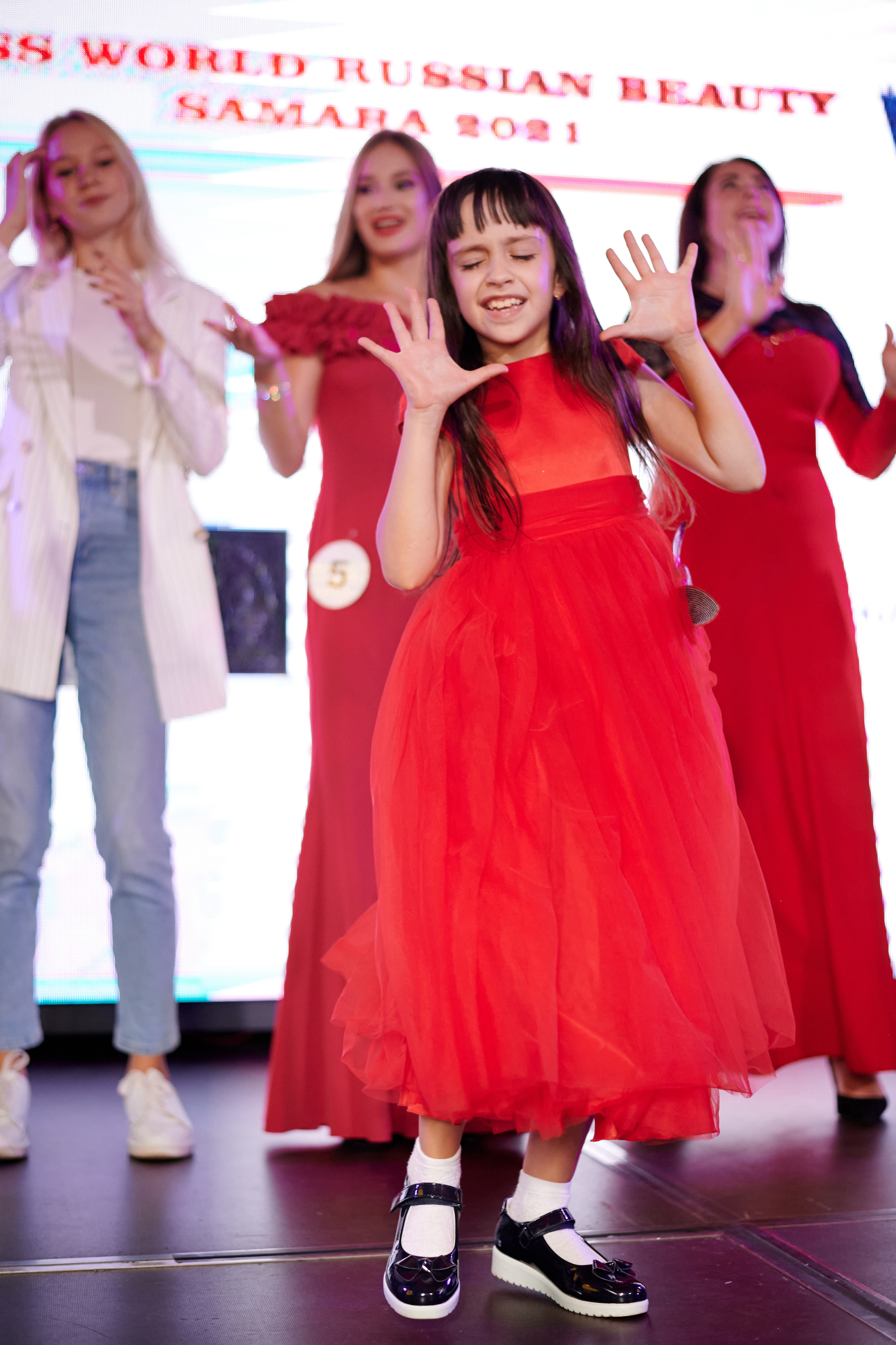 Video WRSB 21. Профессиональный репортажный фотограф в Самаре Никита Королев