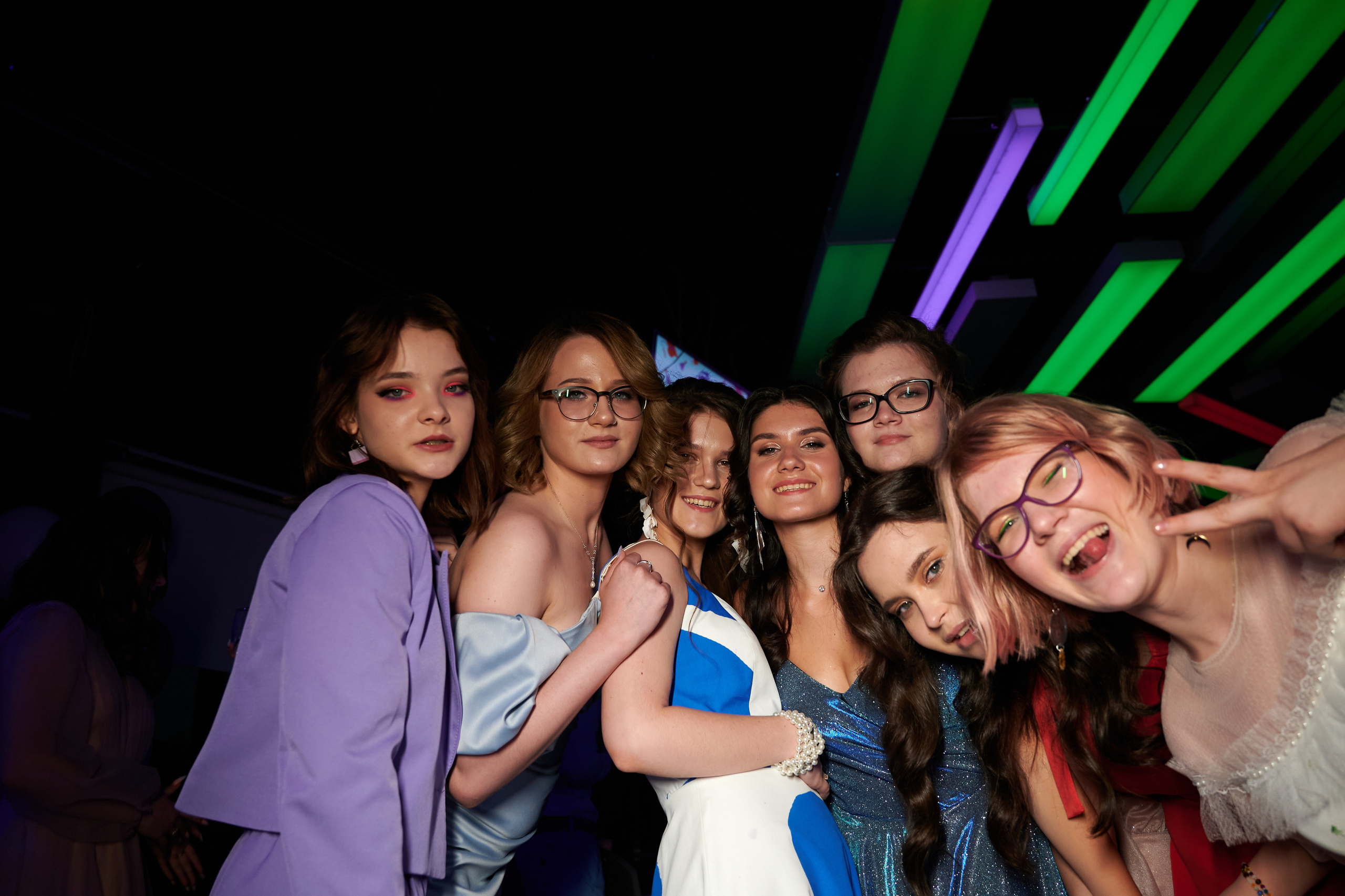 Выпускной 124 школы + video. Профессиональный репортажный фотограф в Самаре Никита Королев