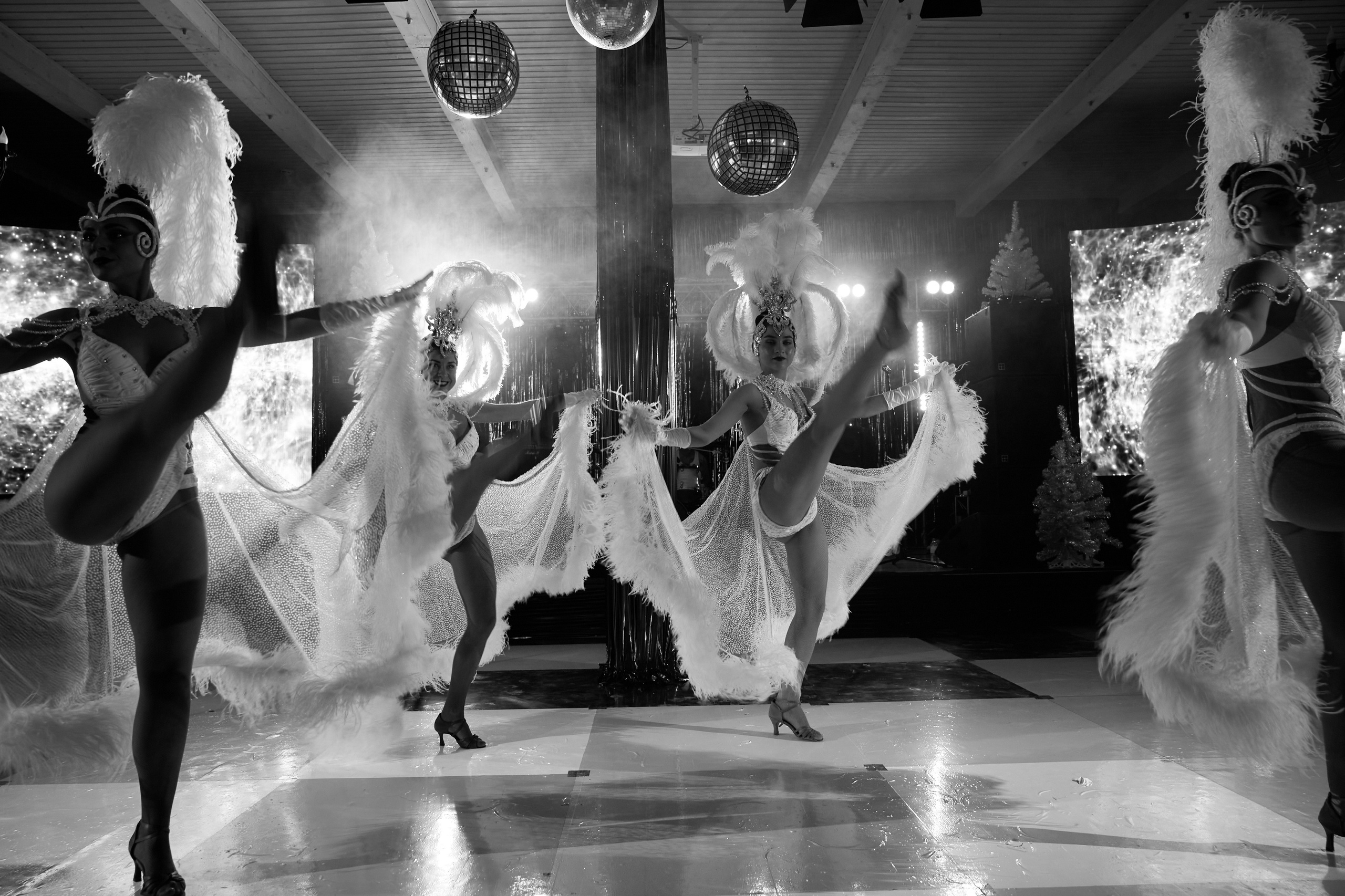 Новый год в стиле 90 х + video. Профессиональный репортажный фотограф в Самаре Никита Королев