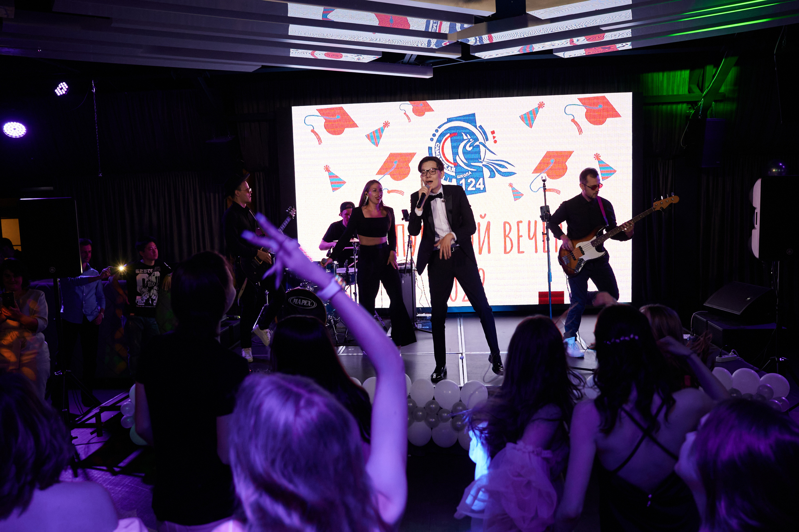 Выпускной 124 школы + video. Профессиональный репортажный фотограф в Самаре Никита Королев