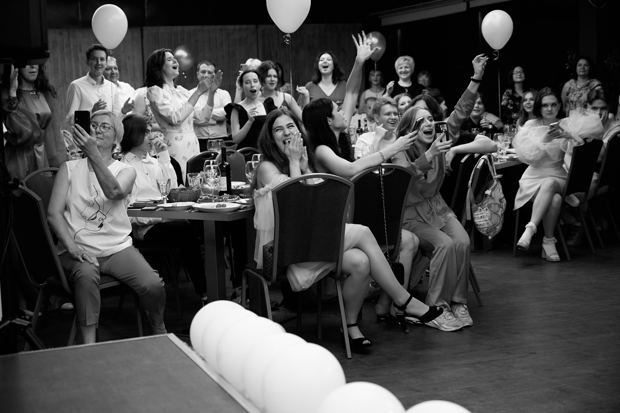 Выпускной 124 школы + video. Профессиональный репортажный фотограф в Самаре Никита Королев