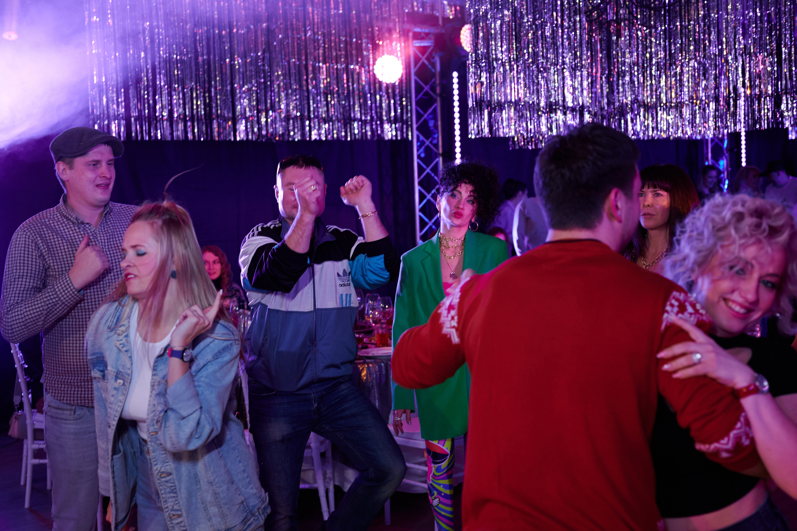 Новый год в стиле 90 х + video. Профессиональный репортажный фотограф в Самаре Никита Королев