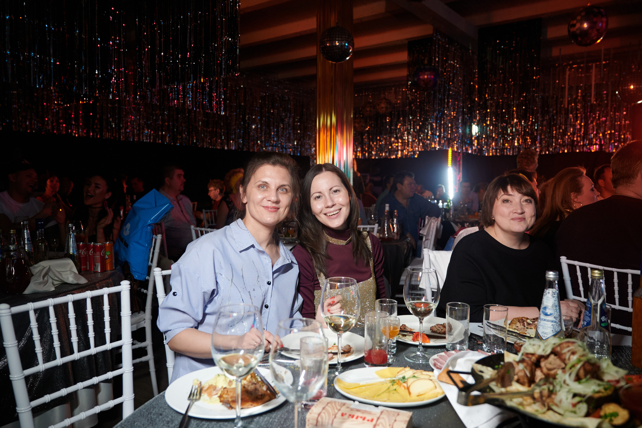 Новый год в стиле 90 х + video. Профессиональный репортажный фотограф в Самаре Никита Королев