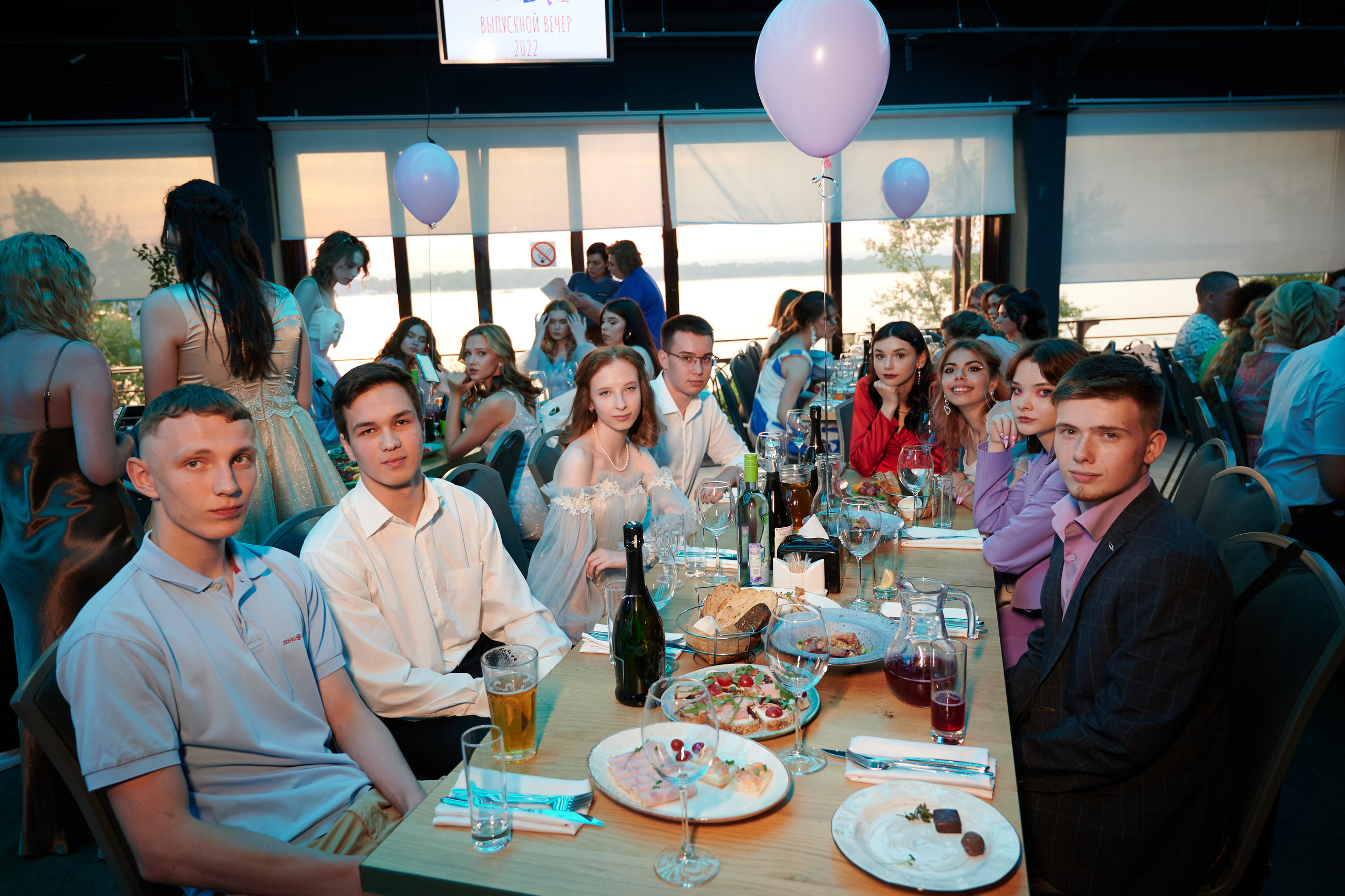 Выпускной 124 школы + video. Профессиональный репортажный фотограф в Самаре Никита Королев