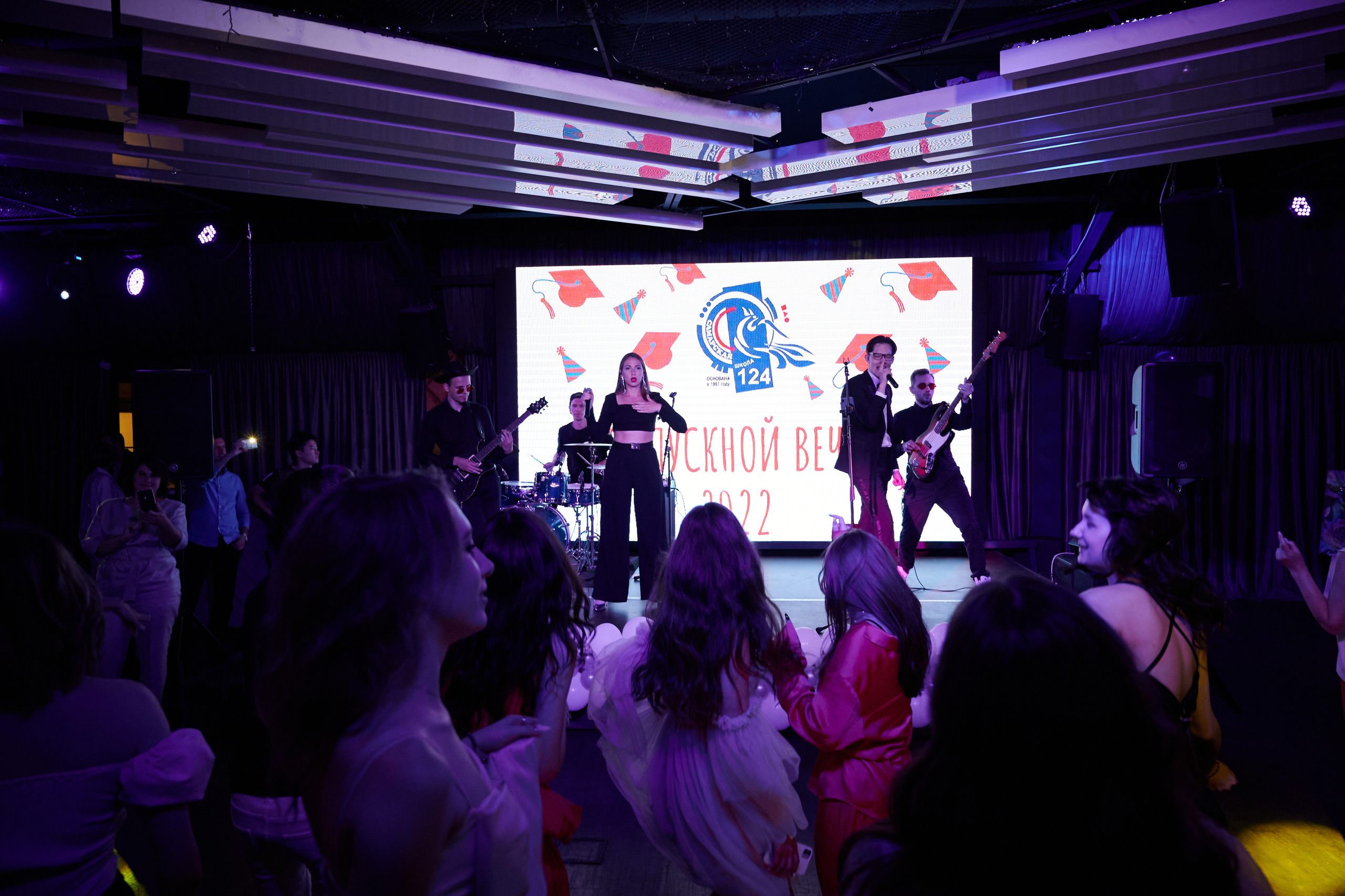 Выпускной 124 школы + video. Профессиональный репортажный фотограф в Самаре Никита Королев