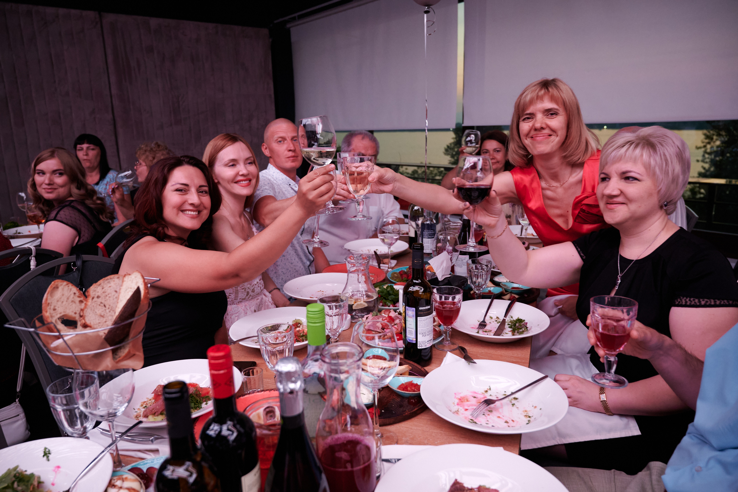 Выпускной 124 школы + video. Профессиональный репортажный фотограф в Самаре Никита Королев