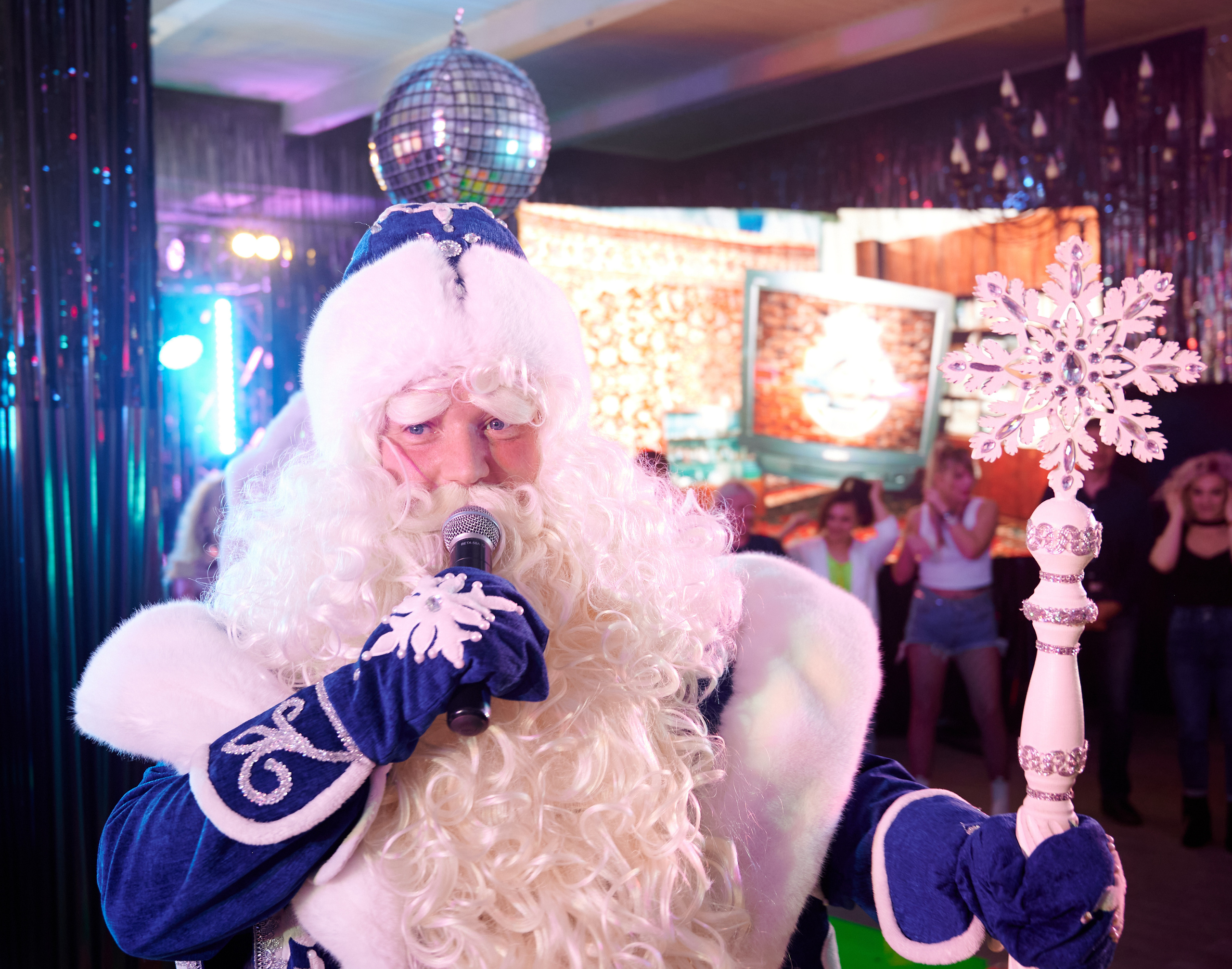 Новый год в стиле 90 х + video. Профессиональный репортажный фотограф в Самаре Никита Королев