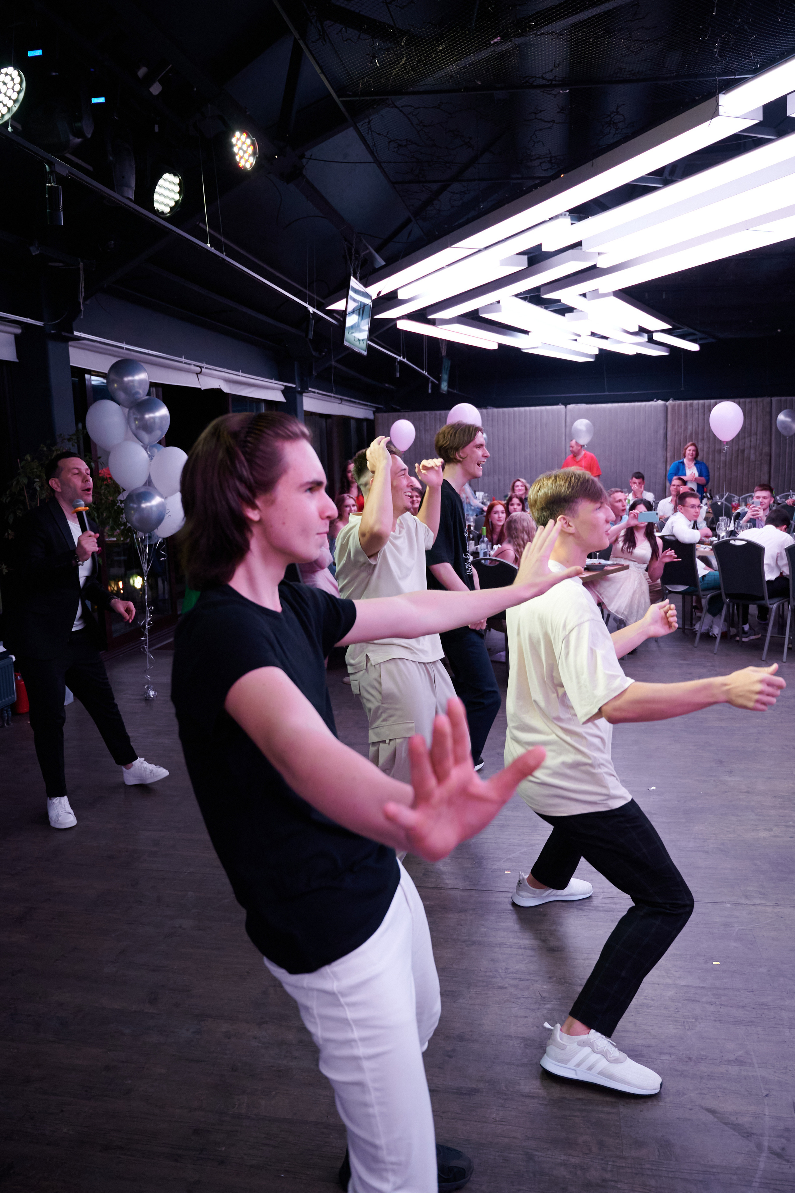 Выпускной 124 школы + video. Профессиональный репортажный фотограф в Самаре Никита Королев