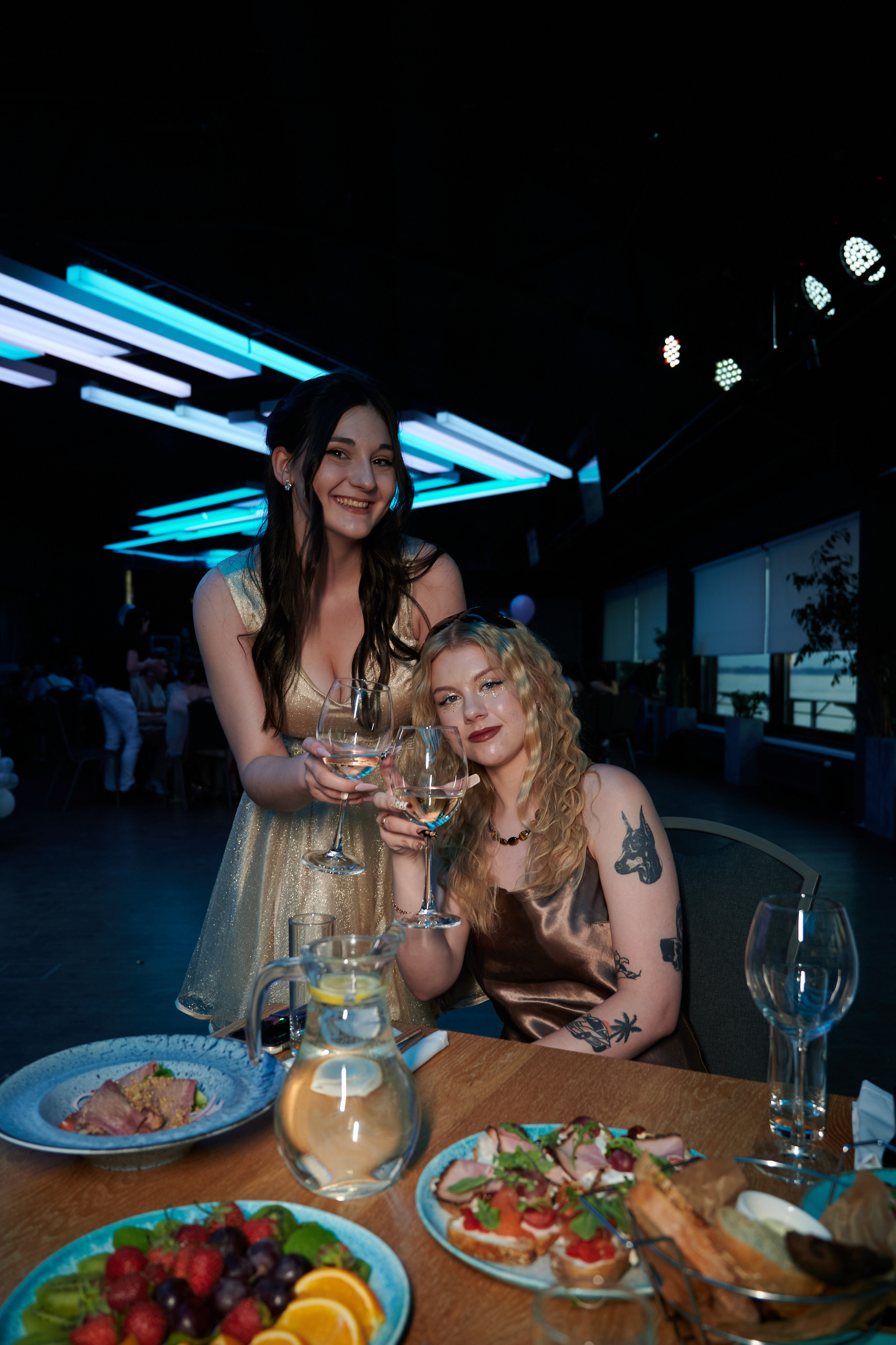 Выпускной 124 школы + video. Профессиональный репортажный фотограф в Самаре Никита Королев