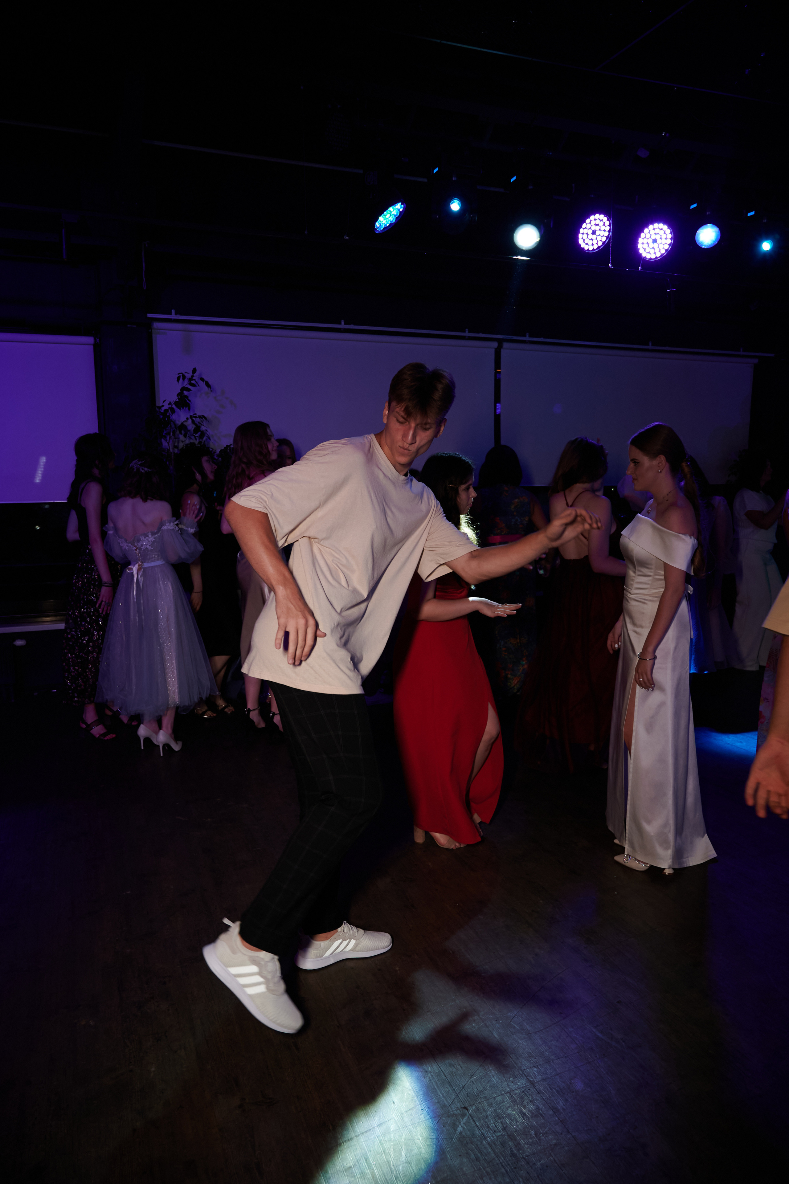 Выпускной 124 школы + video. Профессиональный репортажный фотограф в Самаре Никита Королев