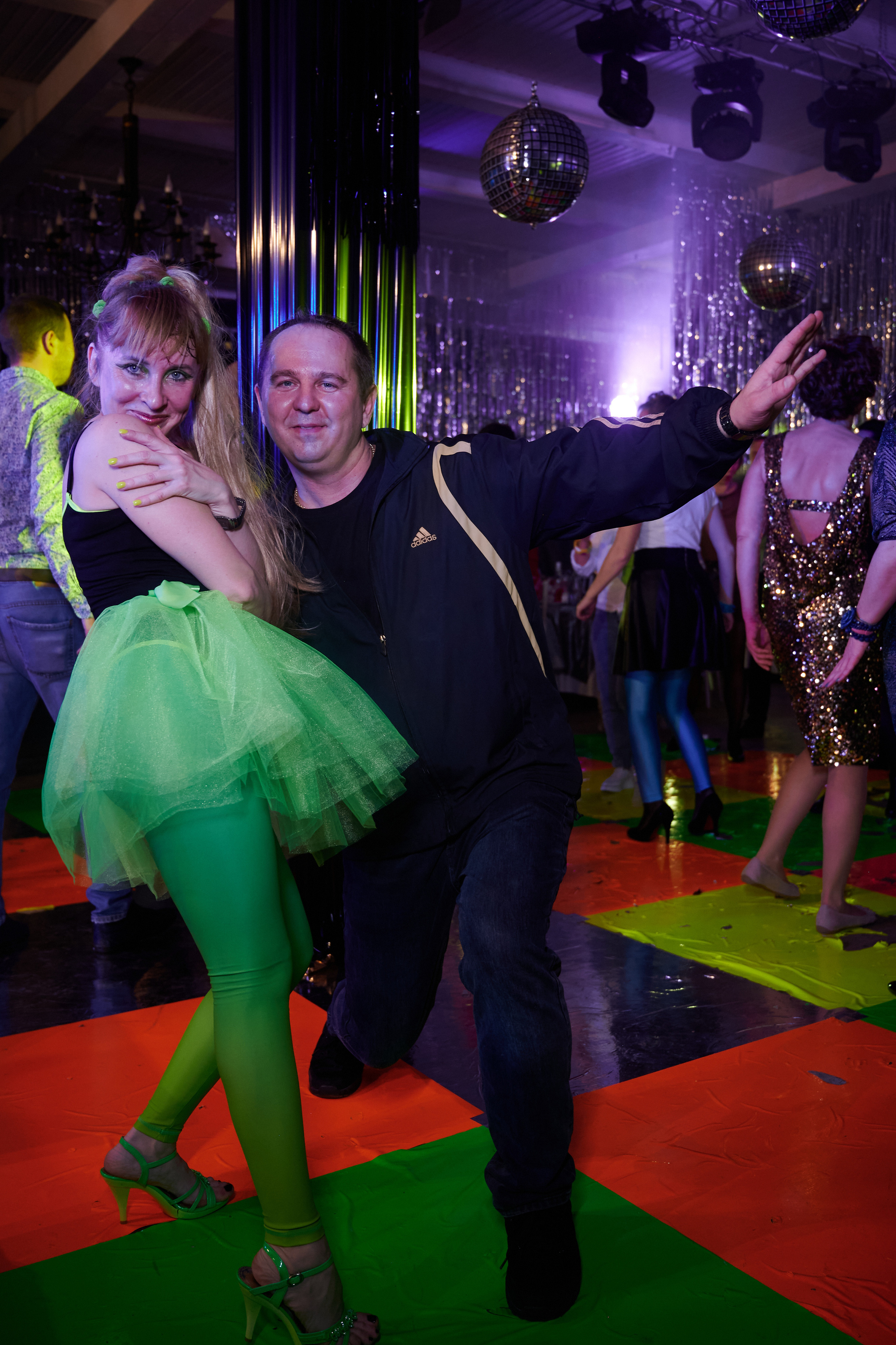 Новый год в стиле 90 х + video. Профессиональный репортажный фотограф в Самаре Никита Королев