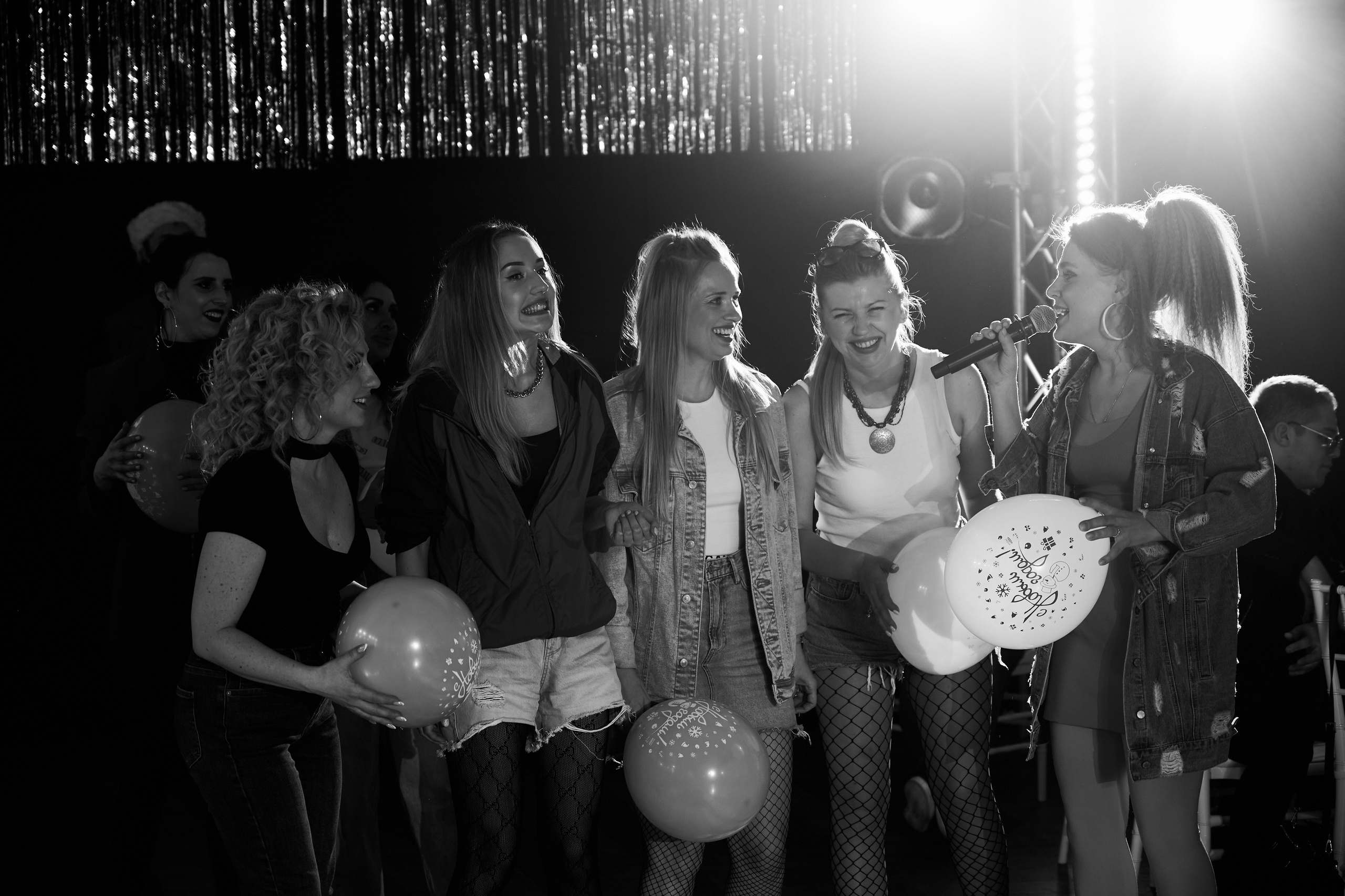 Новый год в стиле 90 х + video. Профессиональный репортажный фотограф в Самаре Никита Королев