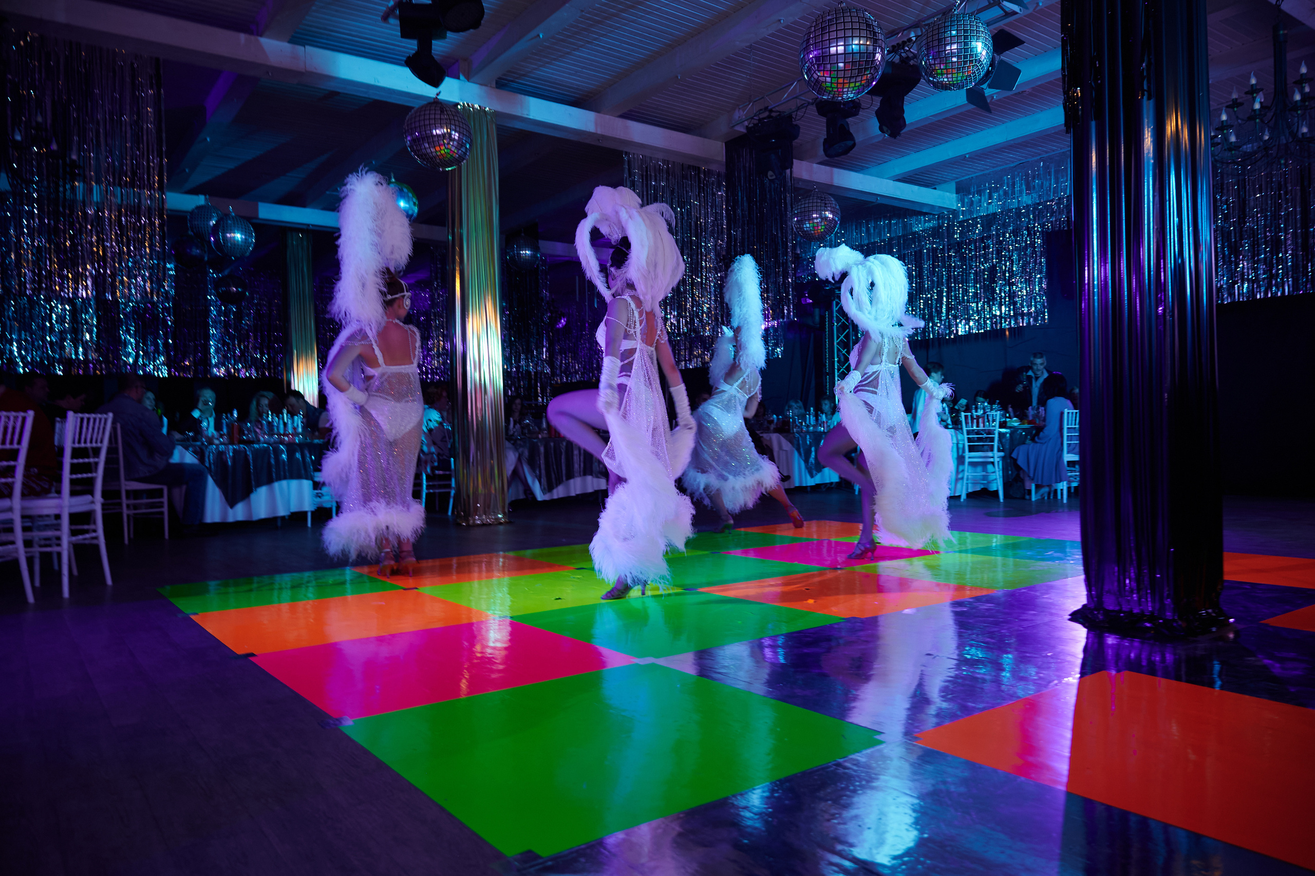 Новый год в стиле 90 х + video. Профессиональный репортажный фотограф в Самаре Никита Королев