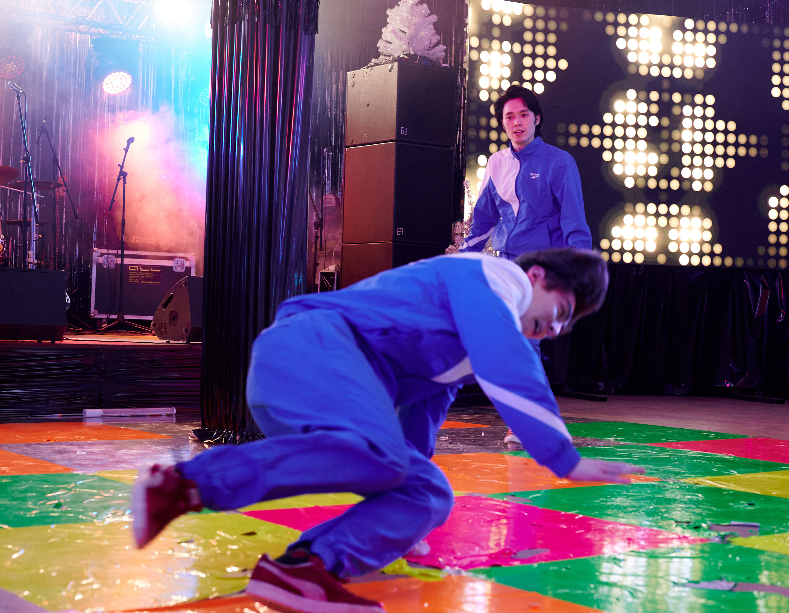 Новый год в стиле 90 х + video. Профессиональный репортажный фотограф в Самаре Никита Королев