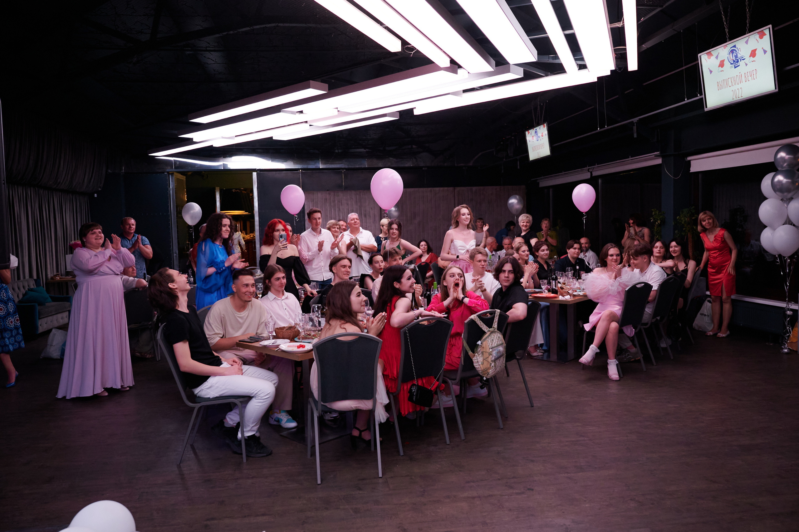 Выпускной 124 школы + video. Профессиональный репортажный фотограф в Самаре Никита Королев