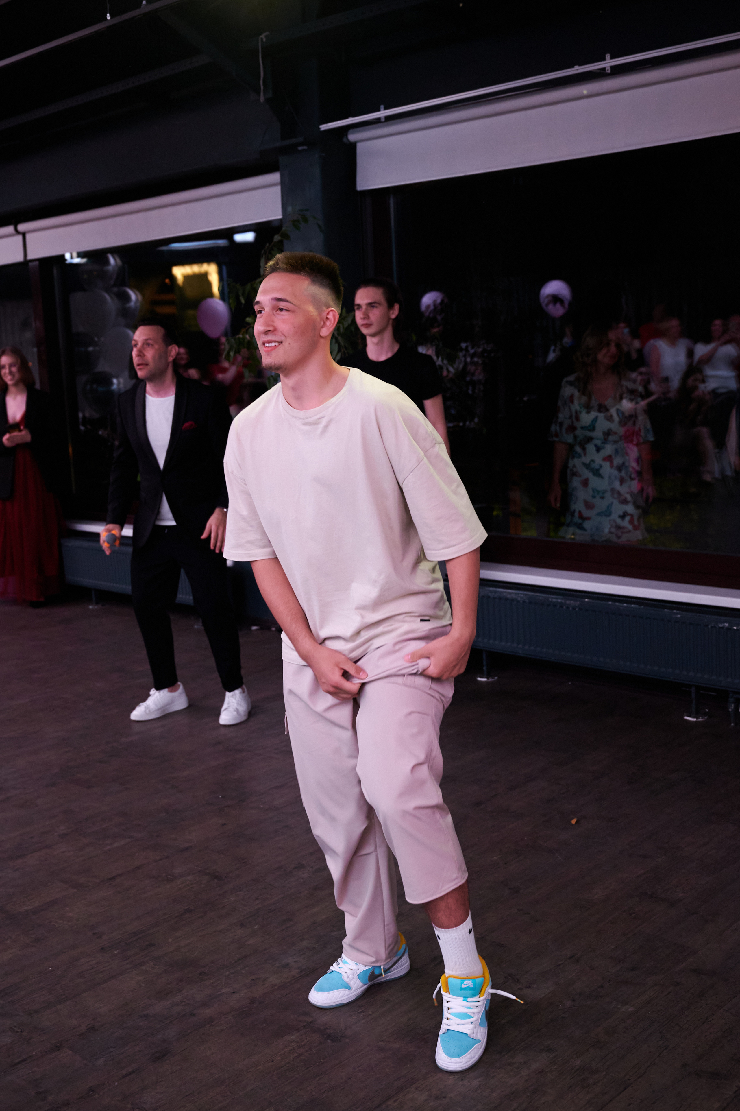 Выпускной 124 школы + video. Профессиональный репортажный фотограф в Самаре Никита Королев