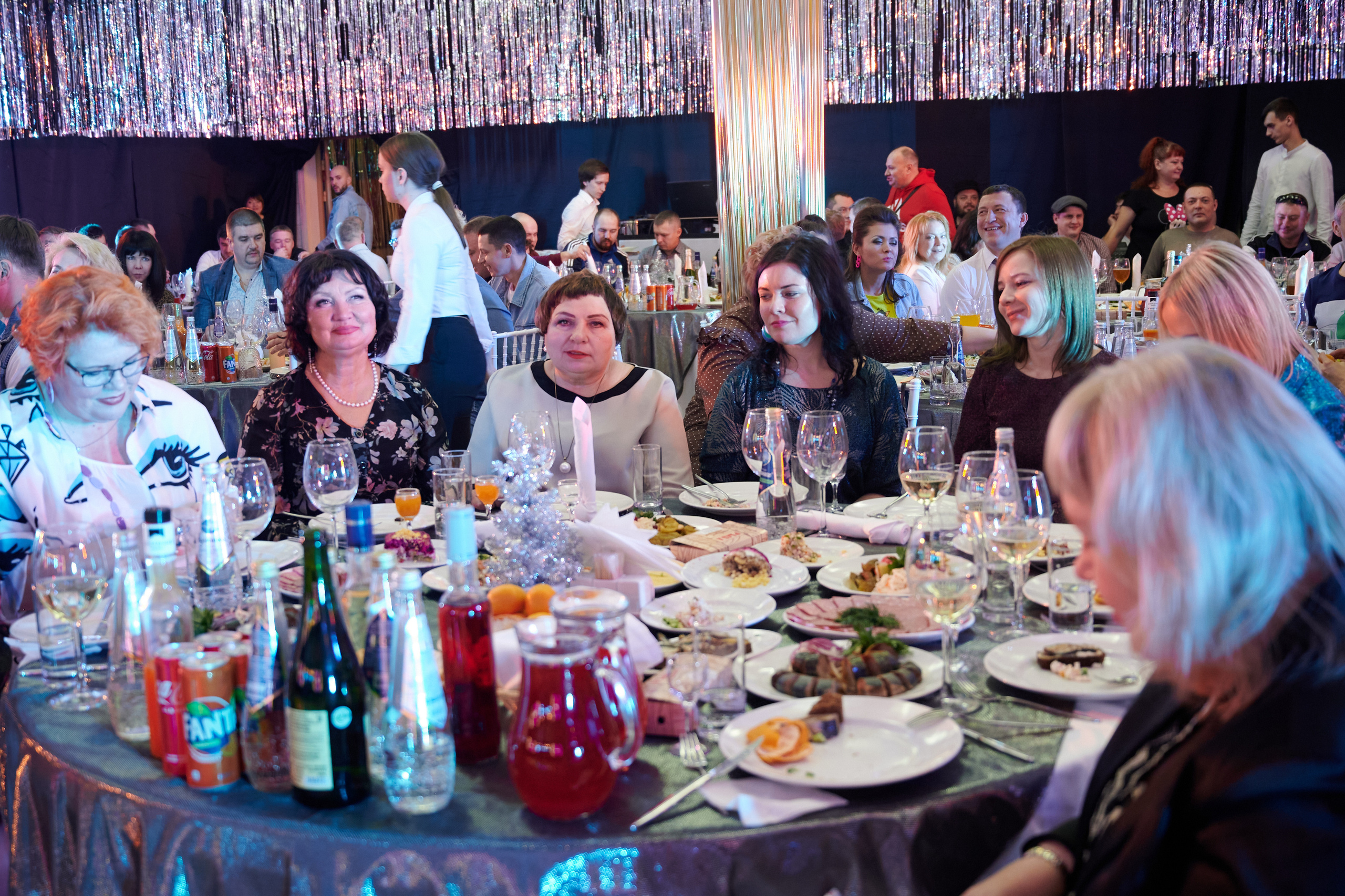 Новый год в стиле 90 х + video. Профессиональный репортажный фотограф в Самаре Никита Королев